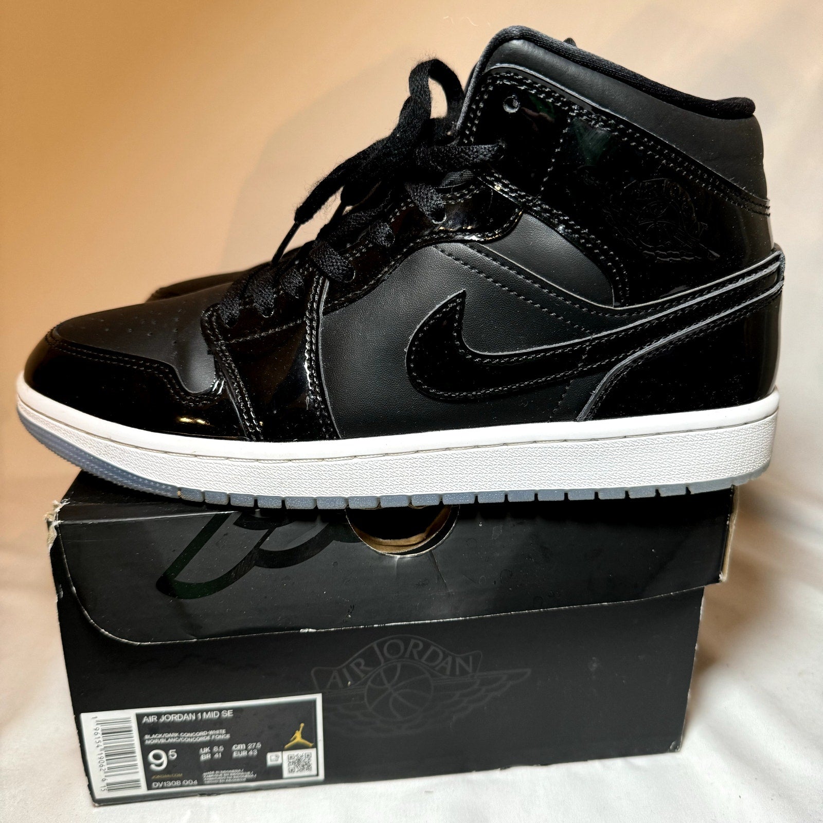 Air Jordan 1 Mid SE Space Jam Men's Shoes - Size 9.5