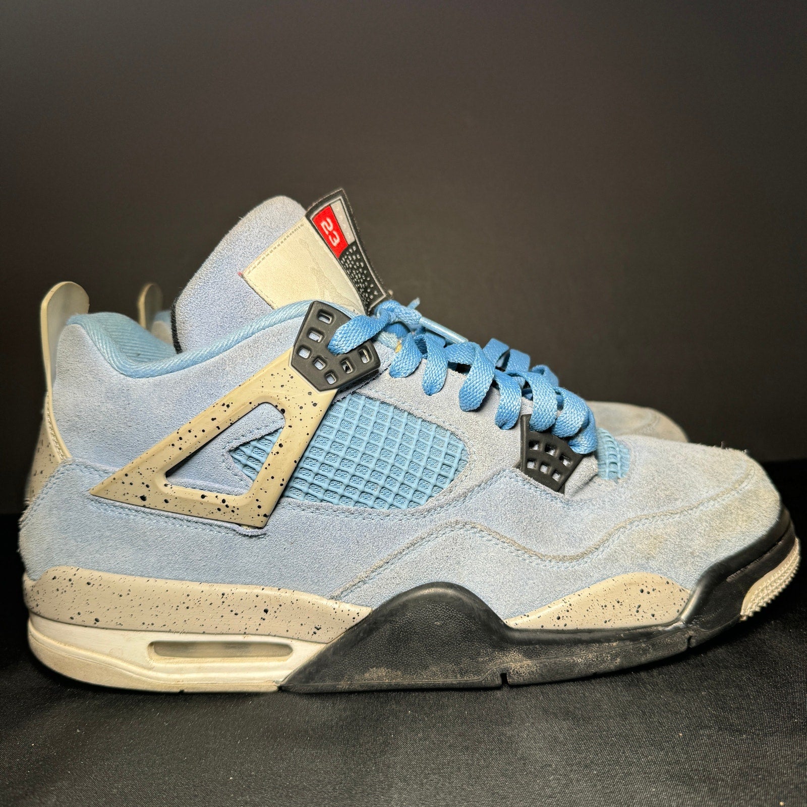 Air Jordan 4 Retro University Blue Men's Shoes - Size 10.5