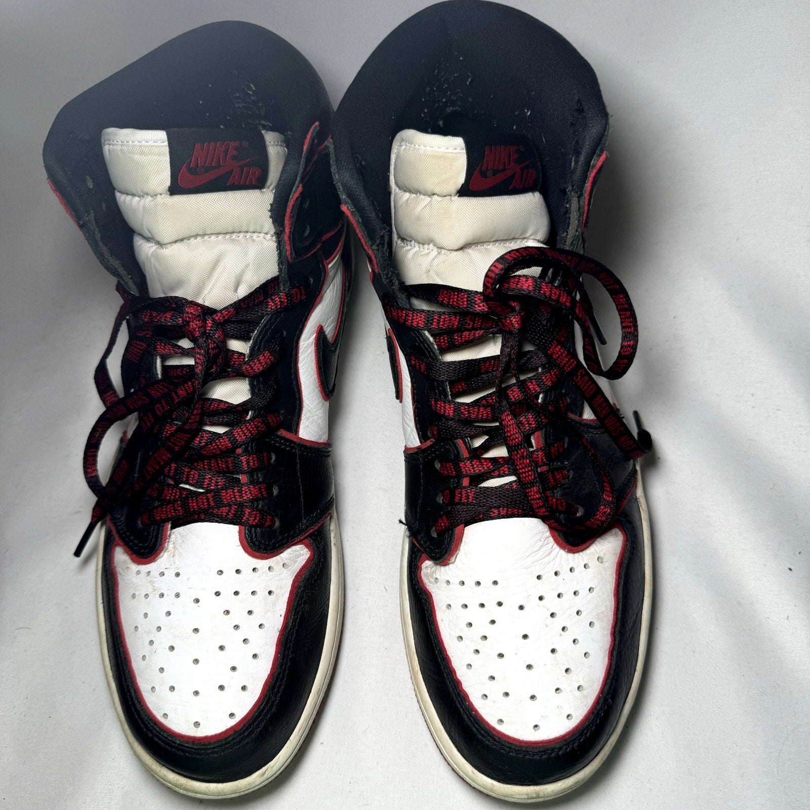 Air Jordan 1 Retro High OG Bloodline Men's Shoes - Size 10.5