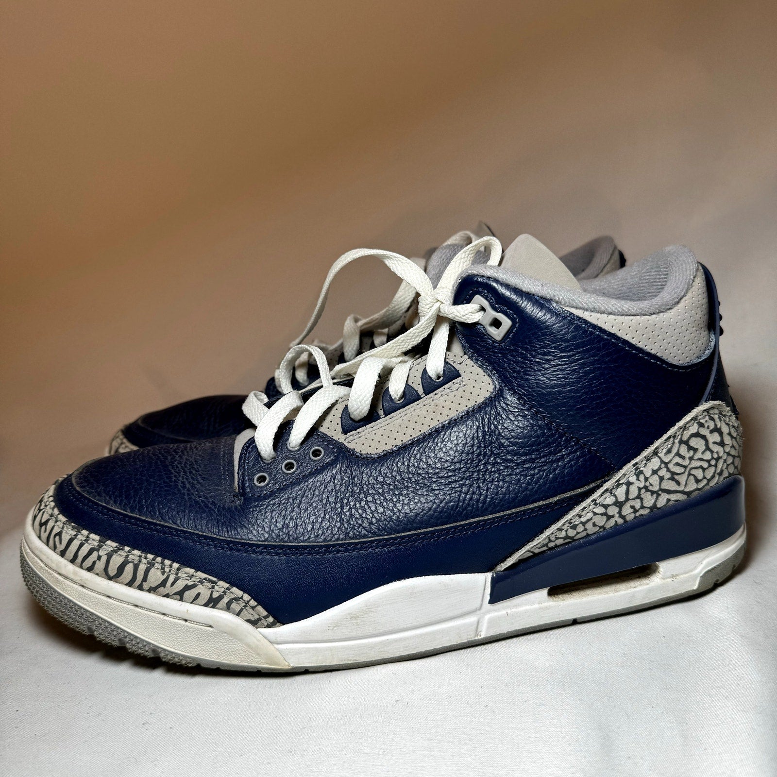 Air Jordan 3 Retro Georgetown Men's Shoes - Size 11