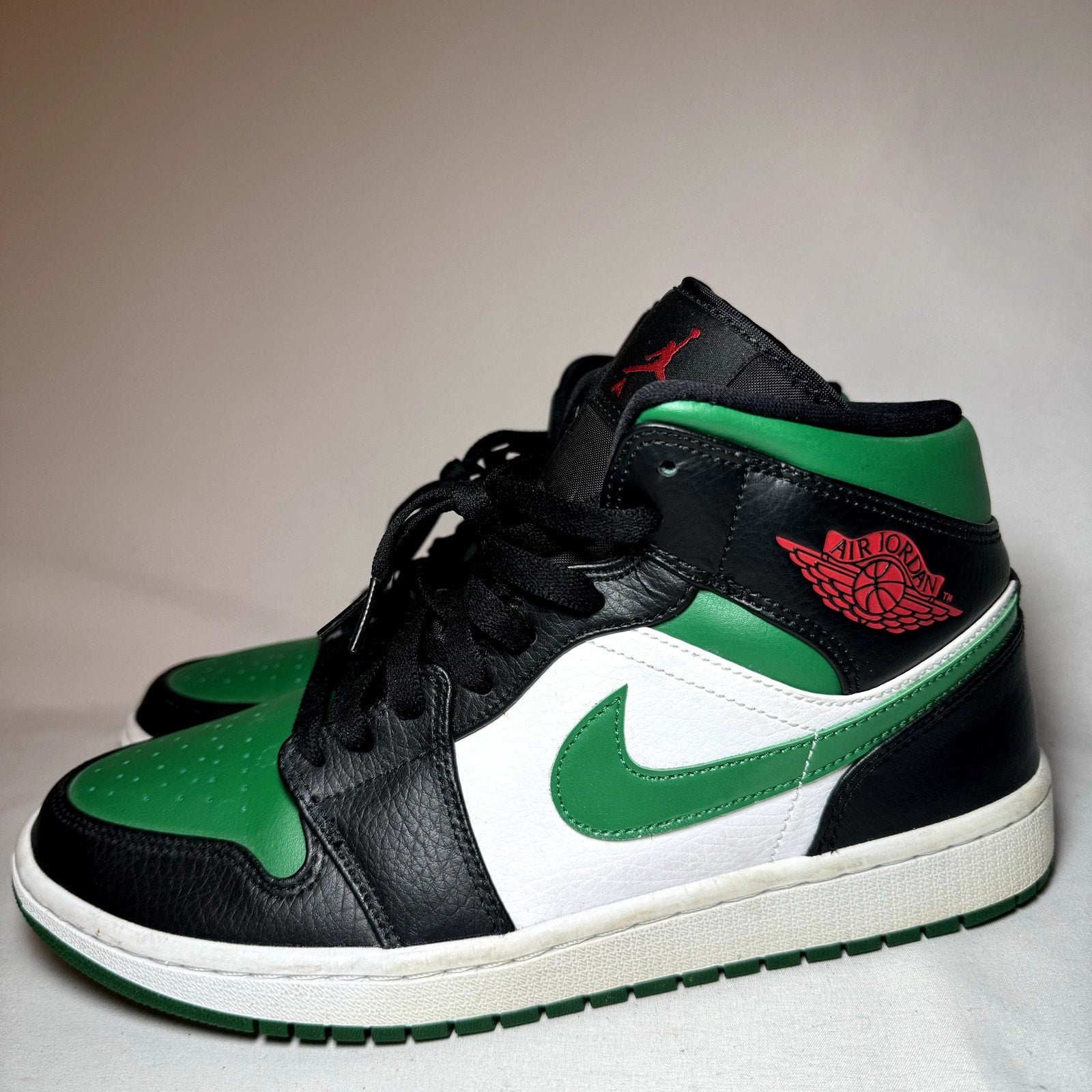 Air Jordan 1 Mid Pine Green Men's Shoes - Size 9