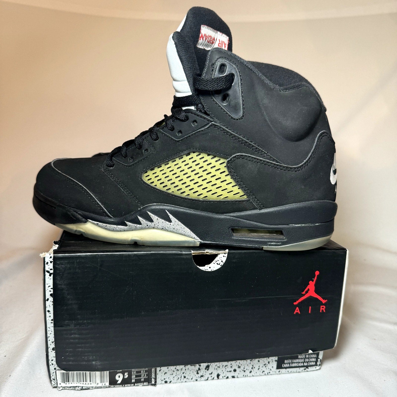 Air Jordan 5 Retro OG Metallic 2016 Men's Shoes - Size 9.5