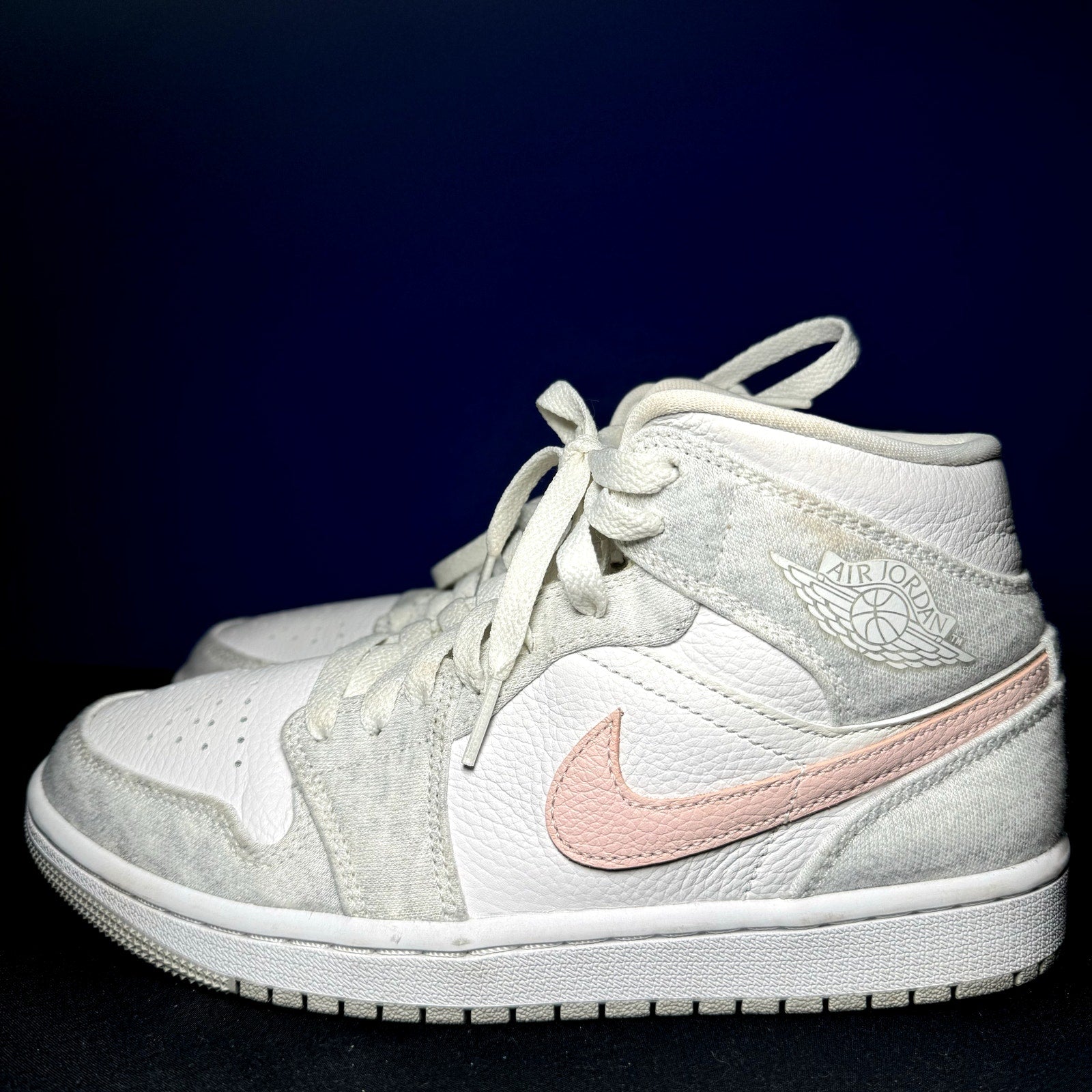 Air Jordan 1 Mid SE Light Iron Ore Women's Shoes - Size 7.5