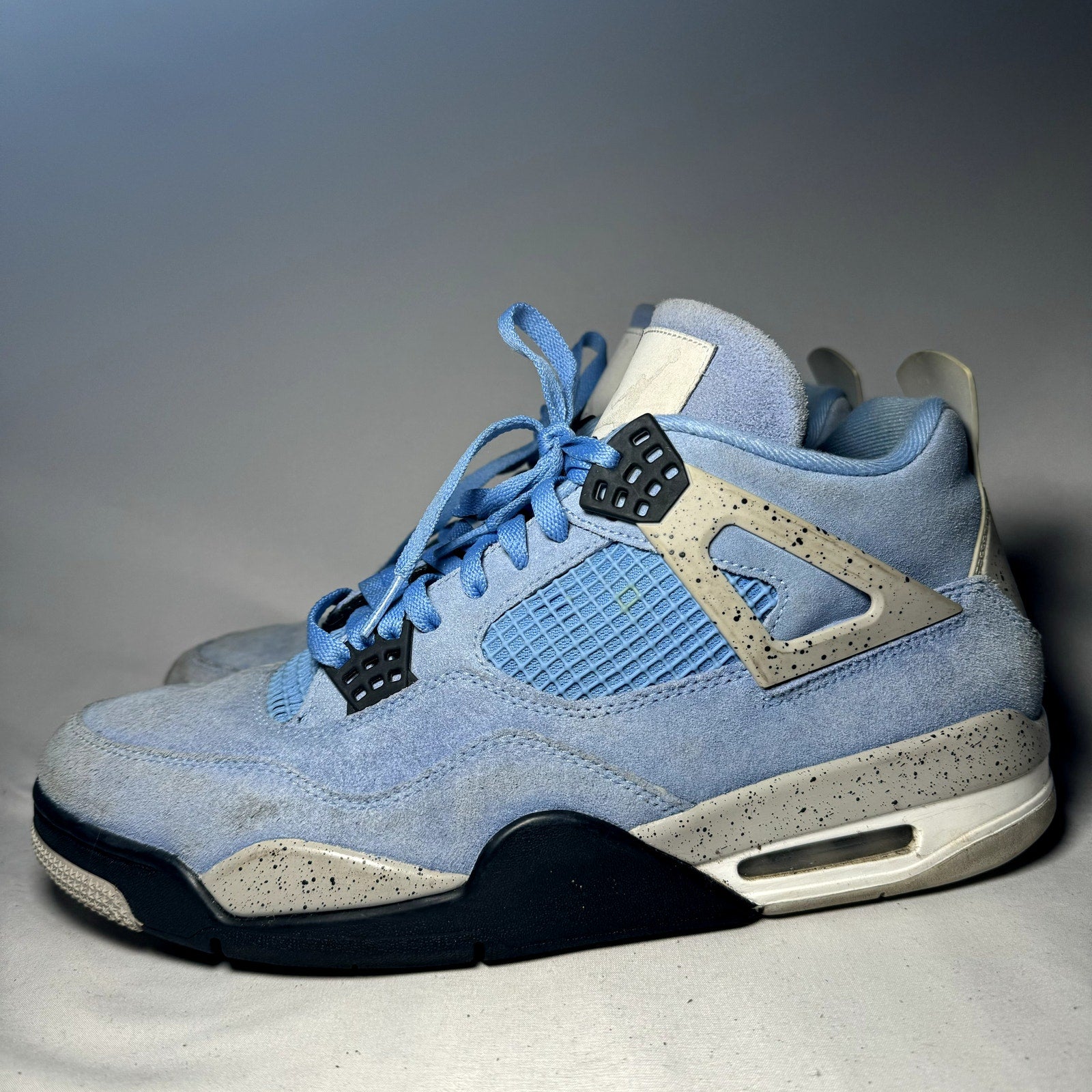 Air Jordan 4 Retro University Blue Men's Shoes - Size 12