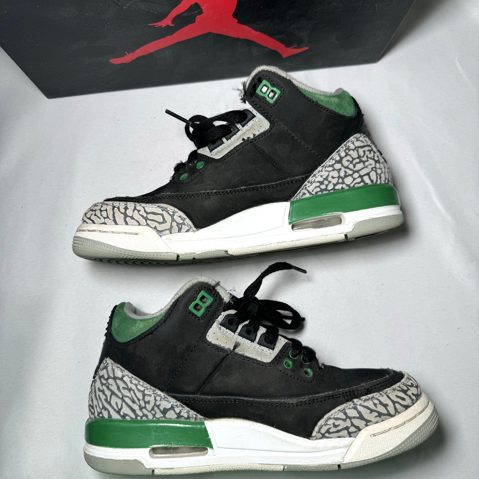 Air Jordan 3 Retro GS Pine Green 2021 Kids Shoes - Size 4