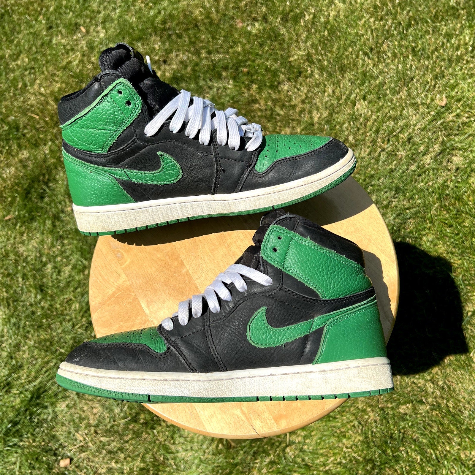 Air Jordan 1 Retro High OG Pine Green 2.0 Men's Shoes - Size 8.5