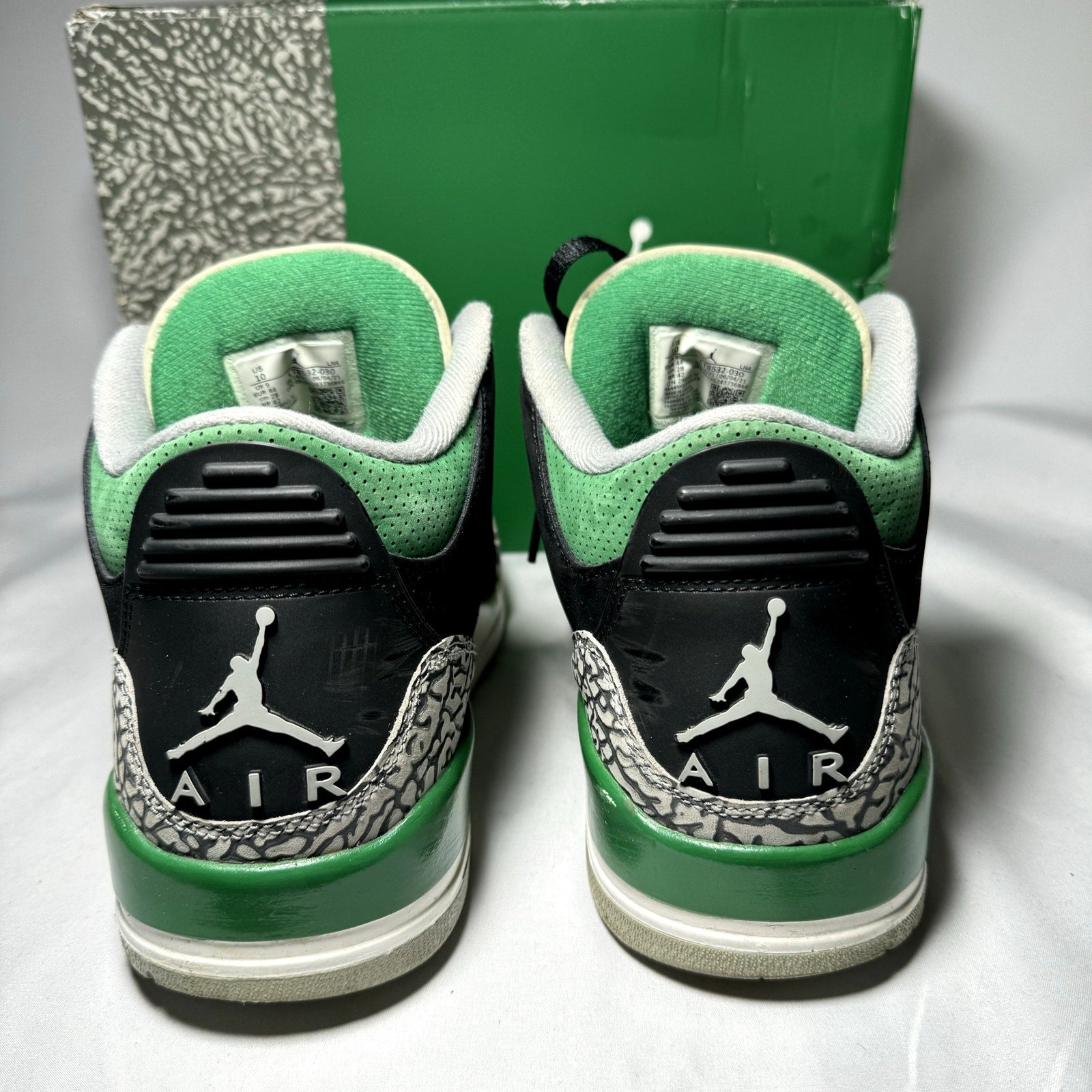 Air Jordan 3 Retro Pine Green Men's Shoes - Size 10