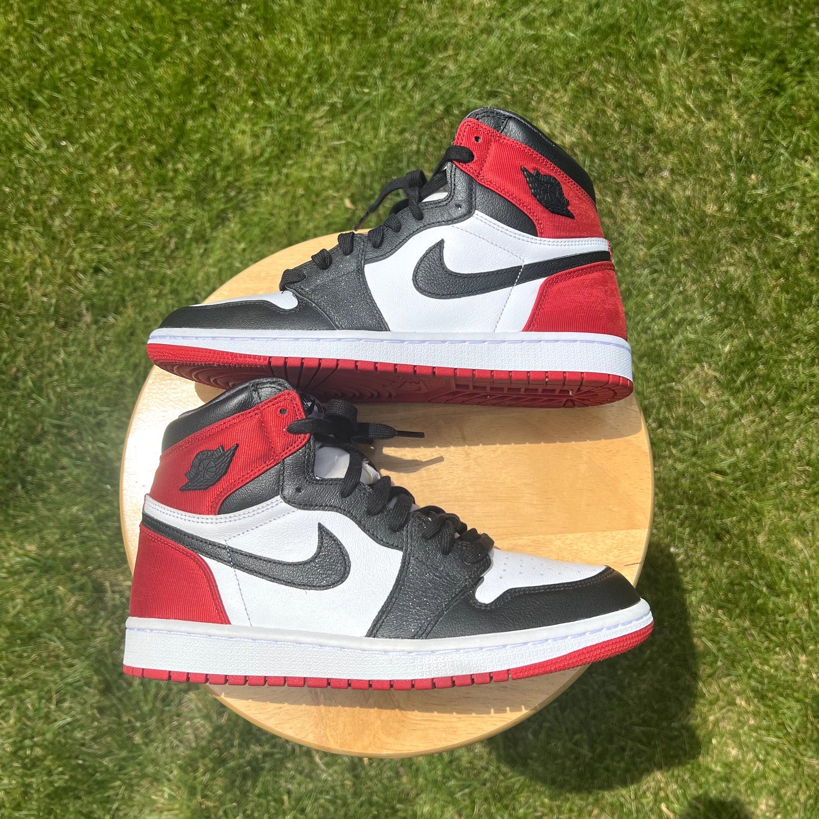 Wmns Air Jordan 1 Retro High Satin Black Toe Women's Shoes - Size 9