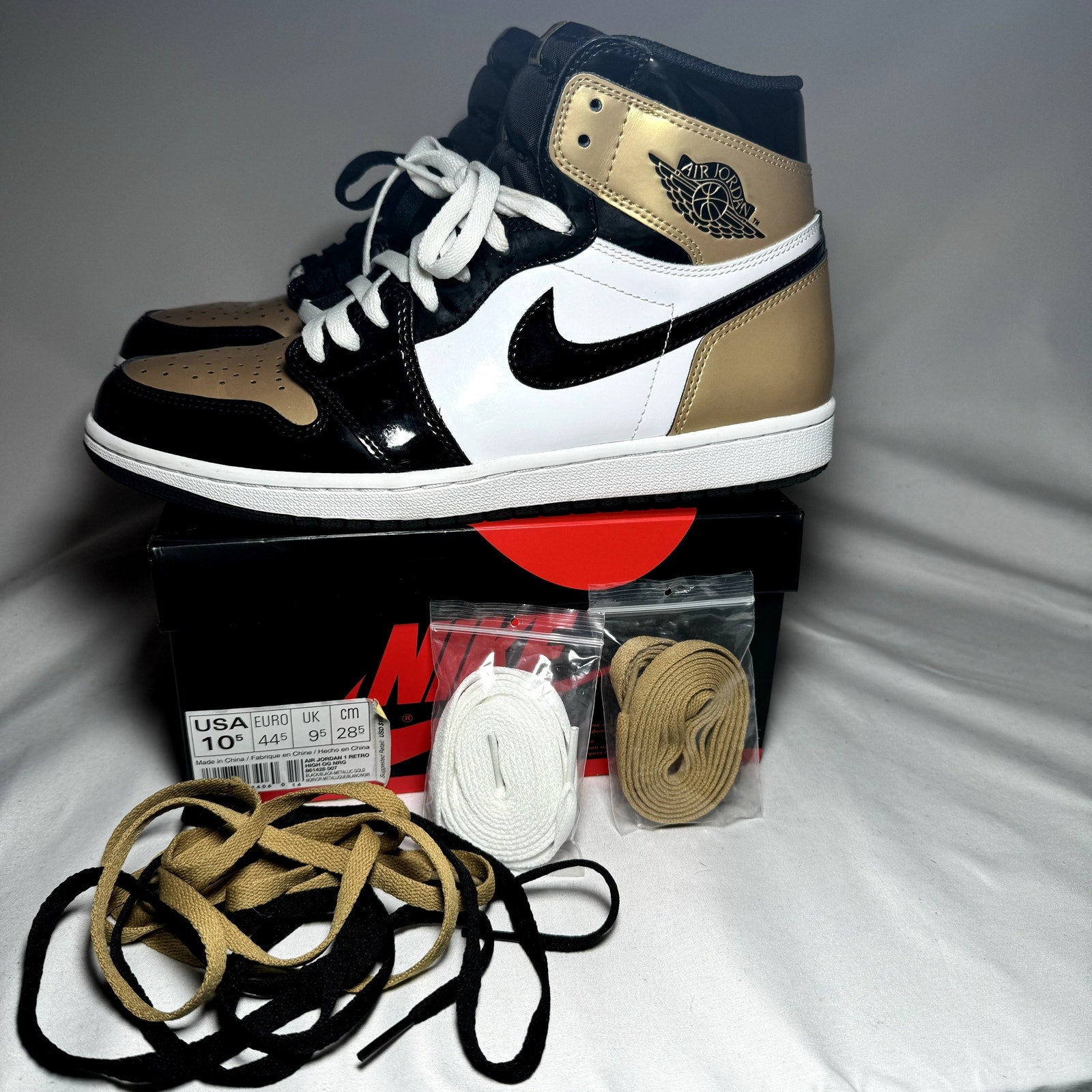 Air Jordan 1 Retro High OG NRG Gold Toe Men's Shoes - Size 10.5