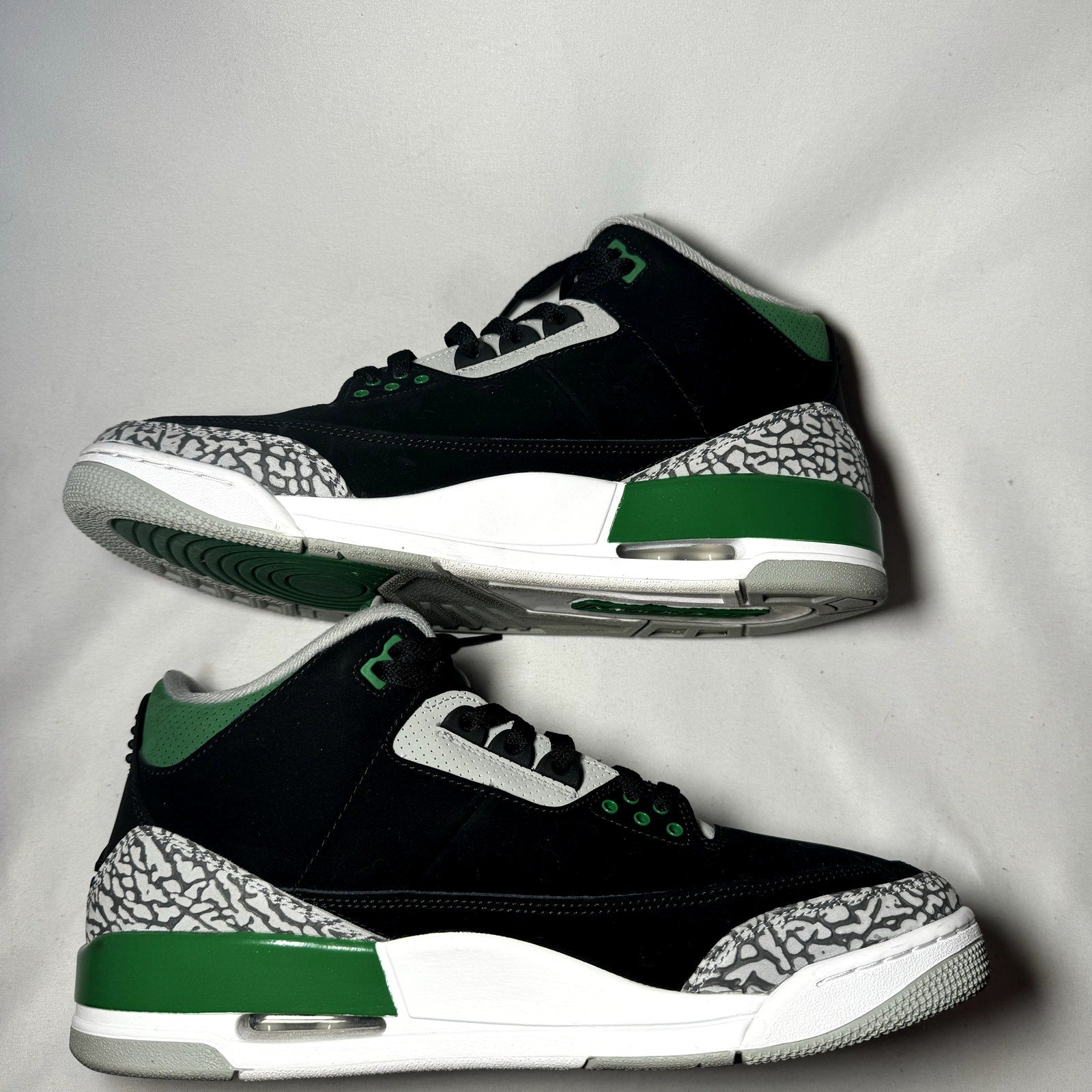 Air Jordan 3 Retro Pine Green Men's Shoes - Size 11.5