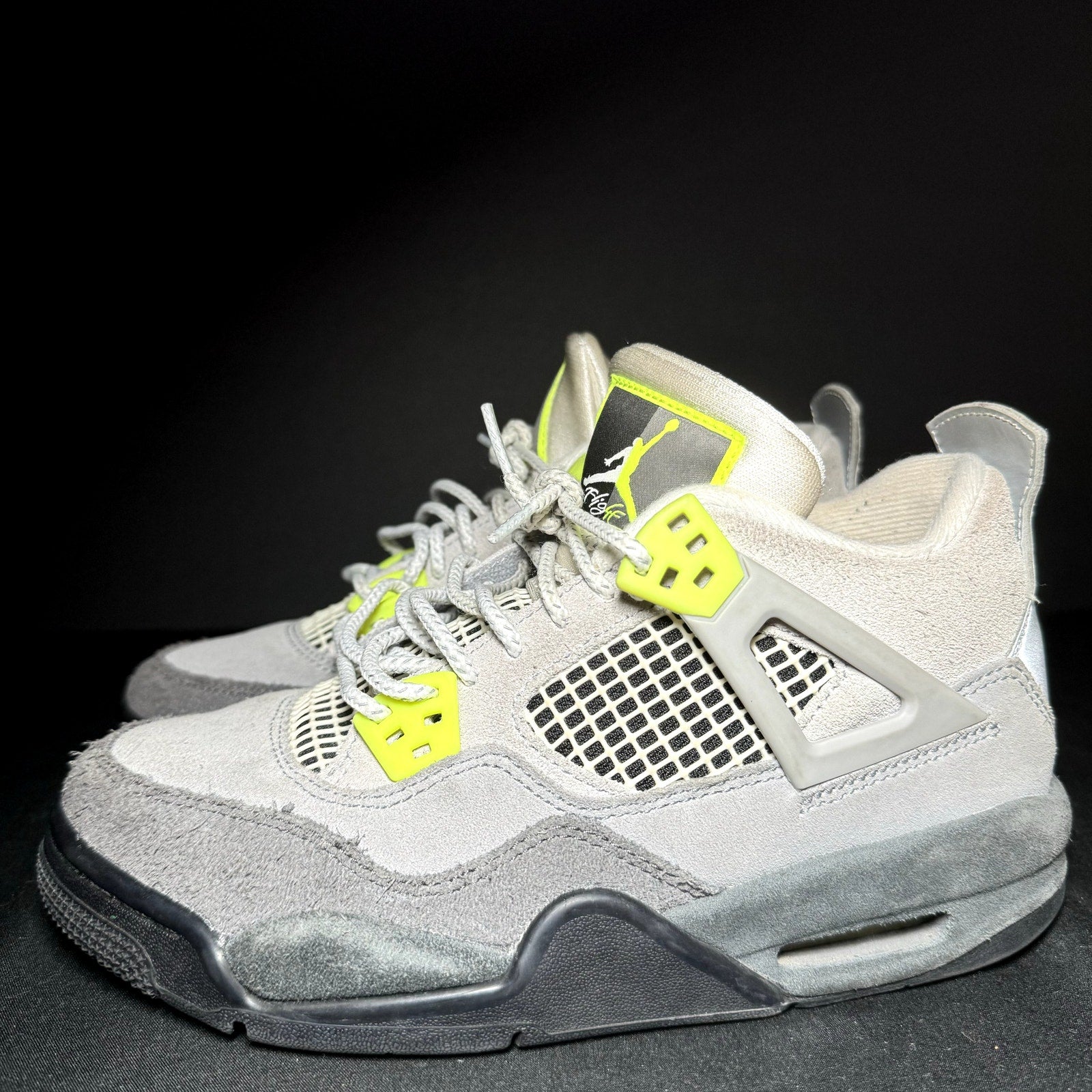 Air Jordan 4 Retro SE GS Neon 95 Kids Shoes - Size 5