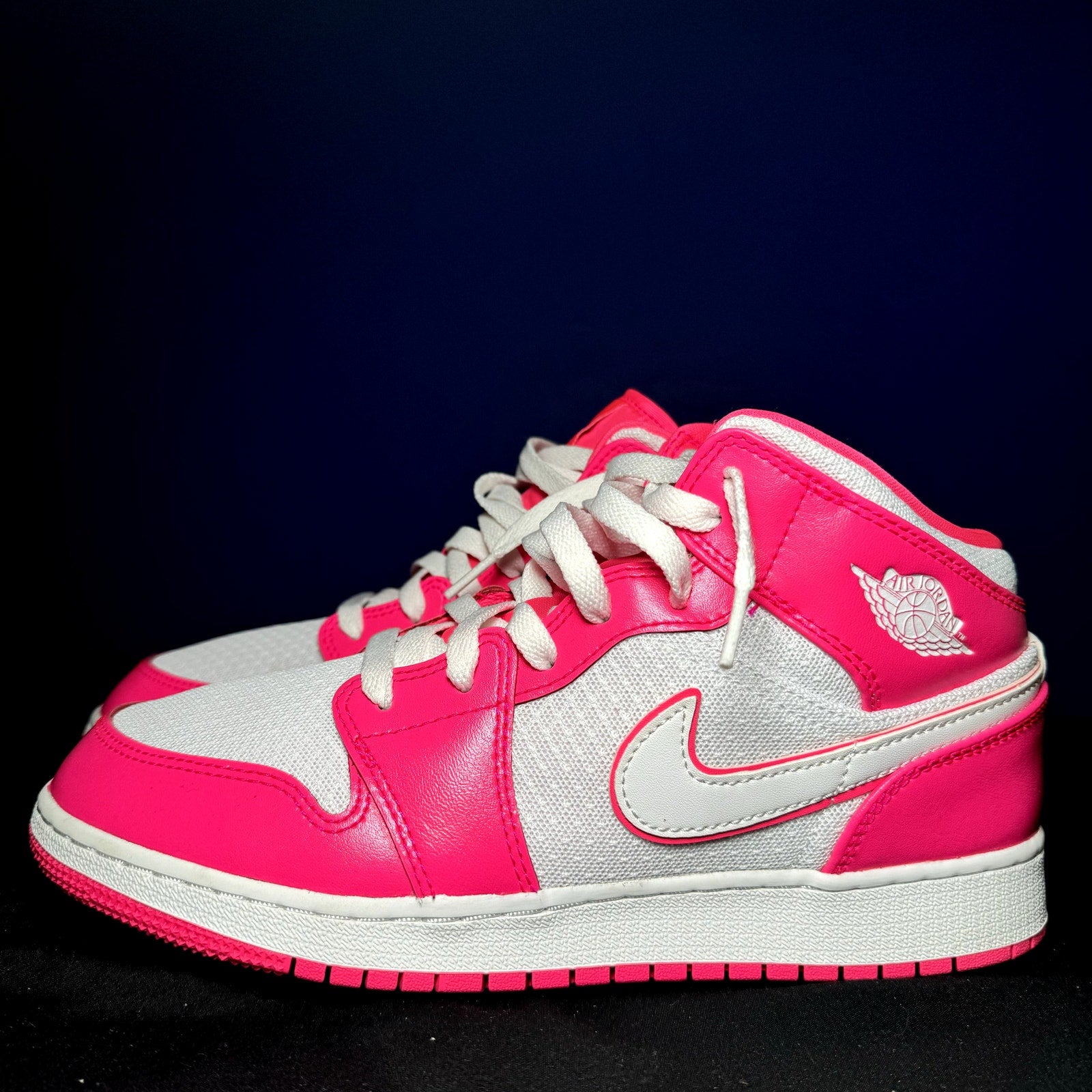 Air Jordan 1 Mid GS Hyper Pink Kids Shoes - Size 7