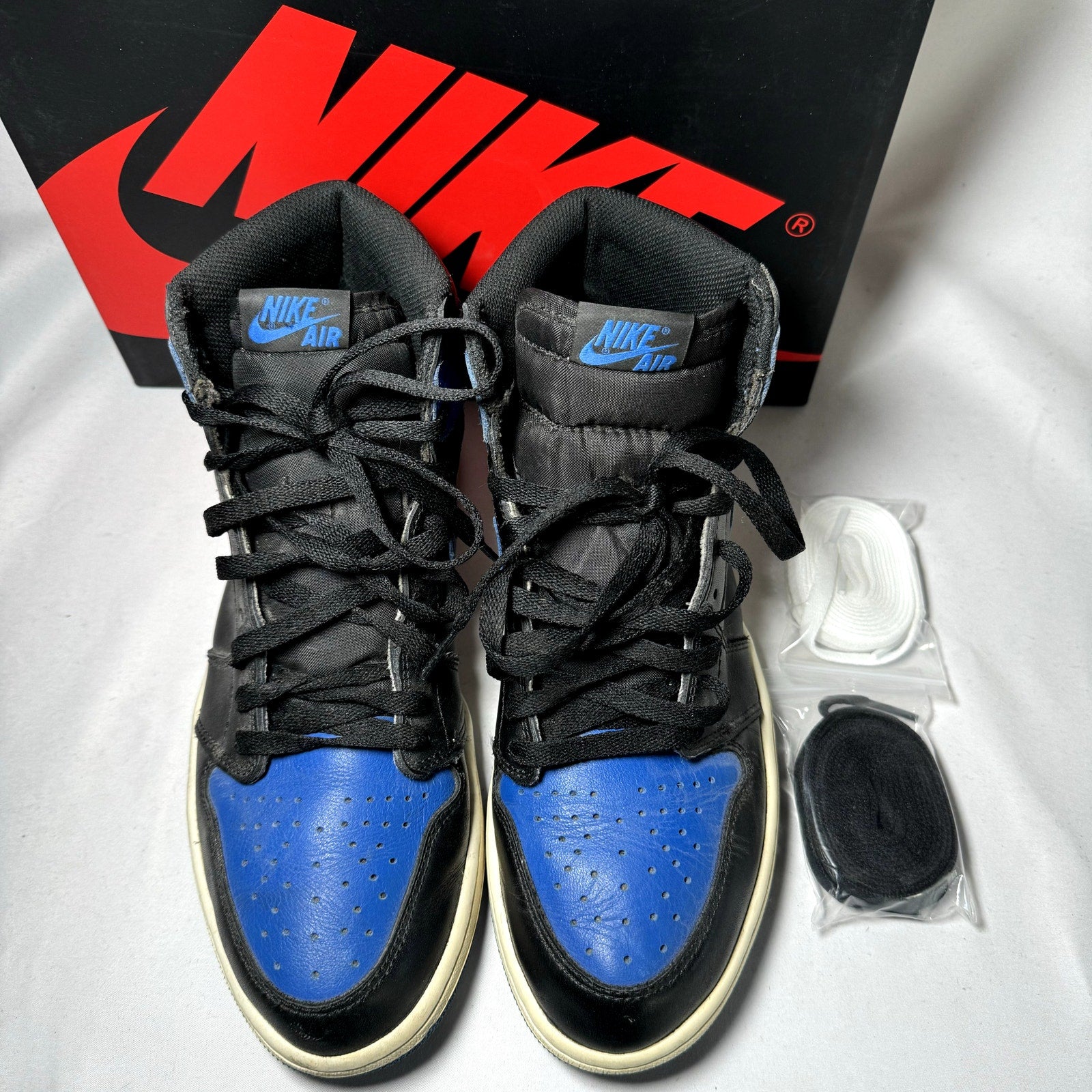 Air Jordan 1 Retro High OG Royal 2017 Men's Shoes - Size 9.5