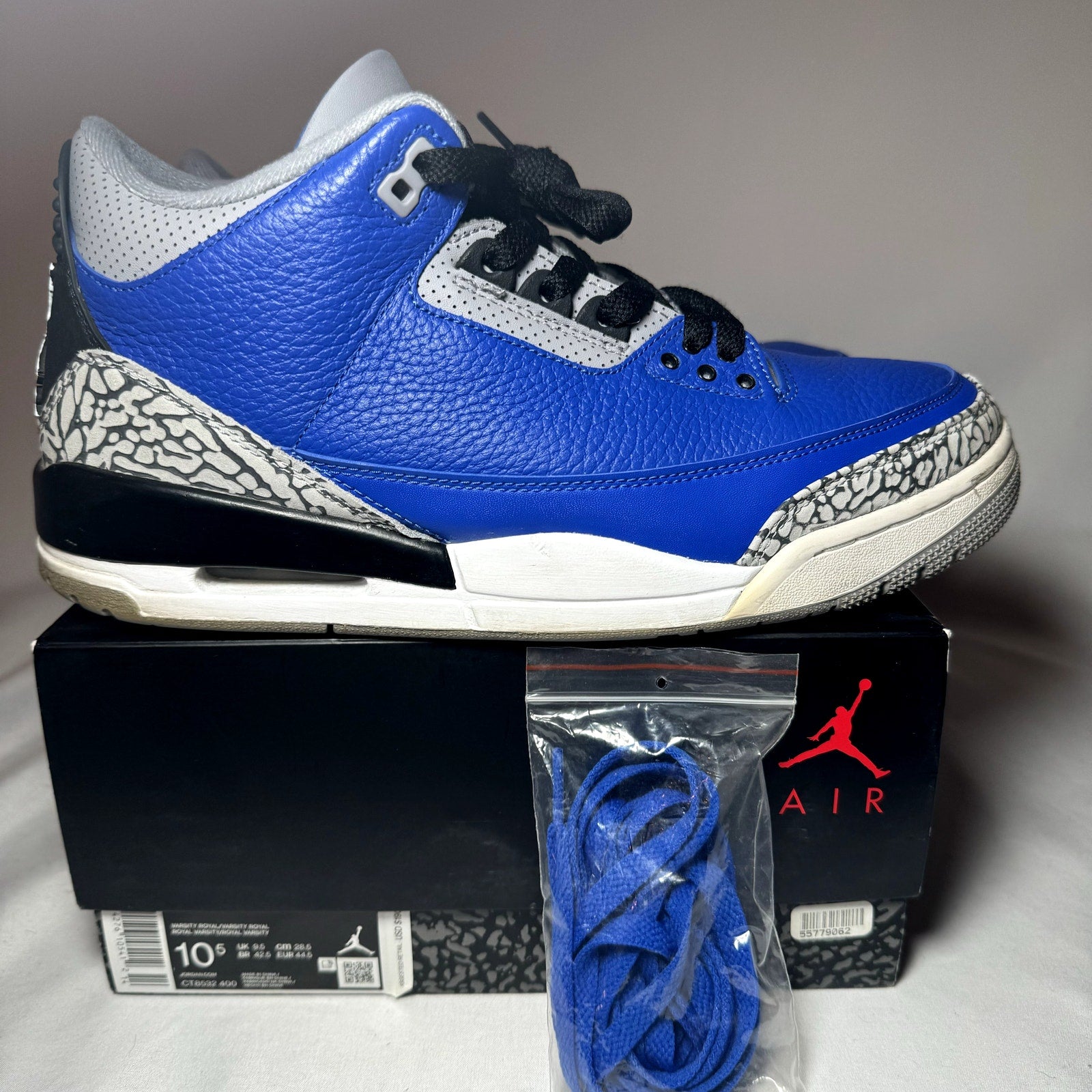 Air Jordan 3 Retro Varsity Royal Men's Shoes - Size 10.5