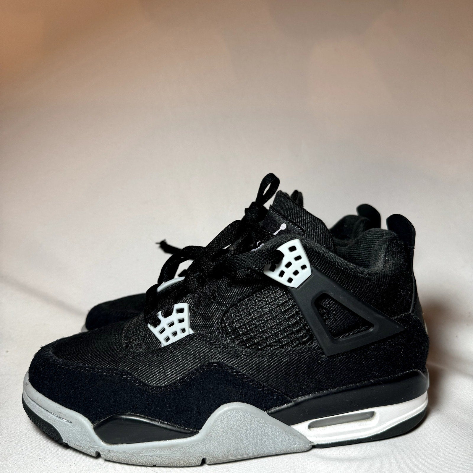 Air Jordan 4 Retro SE Black Canvas Kids Shoes - Size 4.5