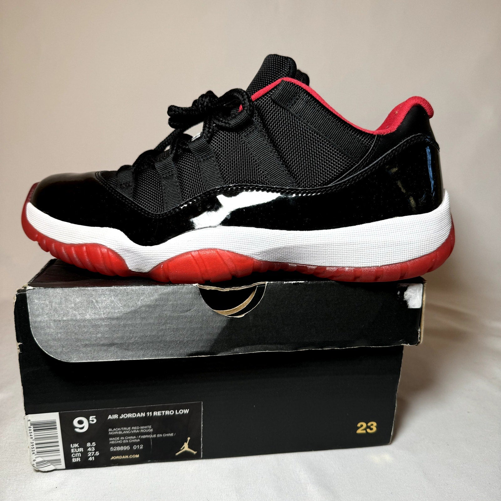 Air Jordan 11 Retro Low Bred 2015 Men's Shoes - Size 9.5