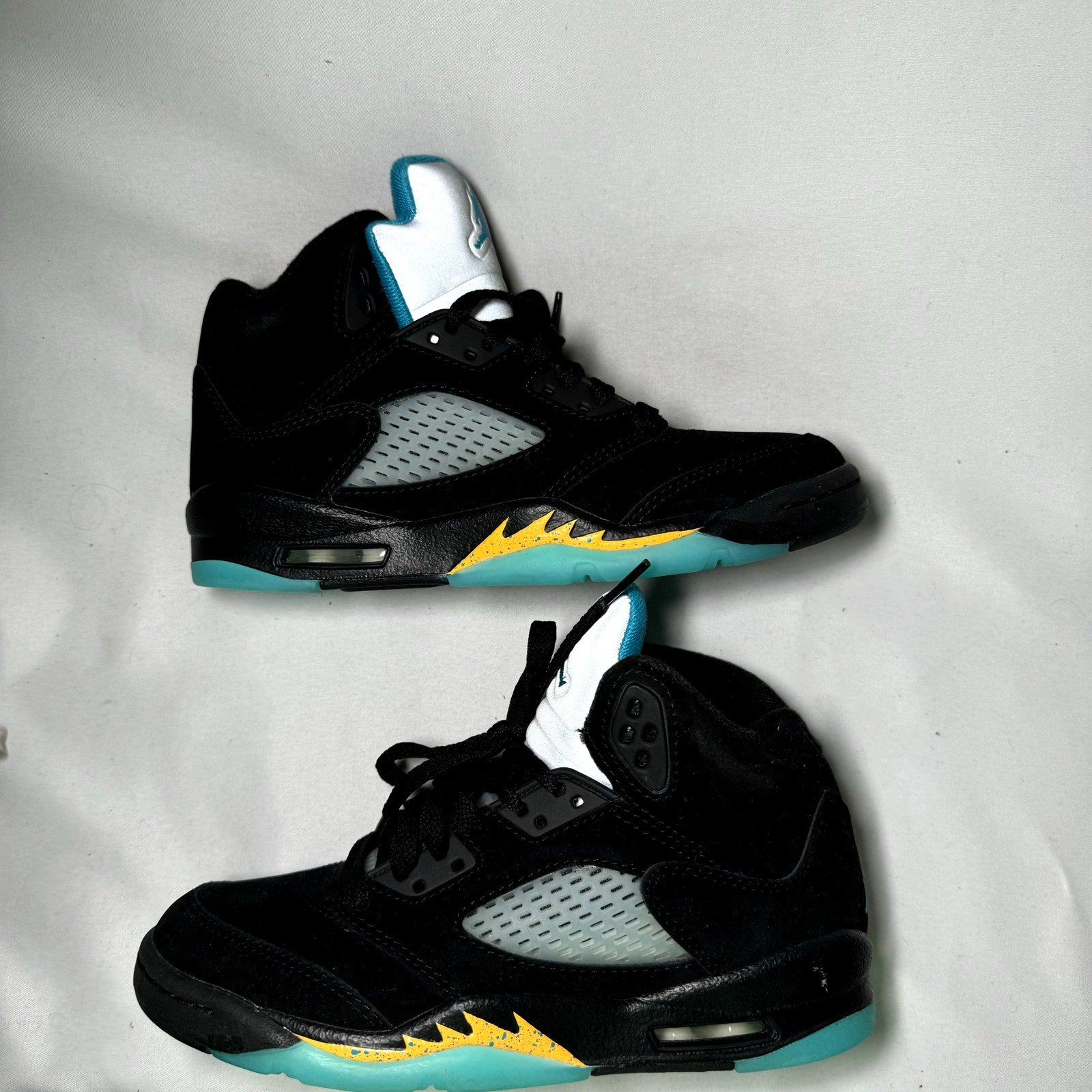 Air Jordan 5 Retro GS Aqua Kids Shoes - Size 4