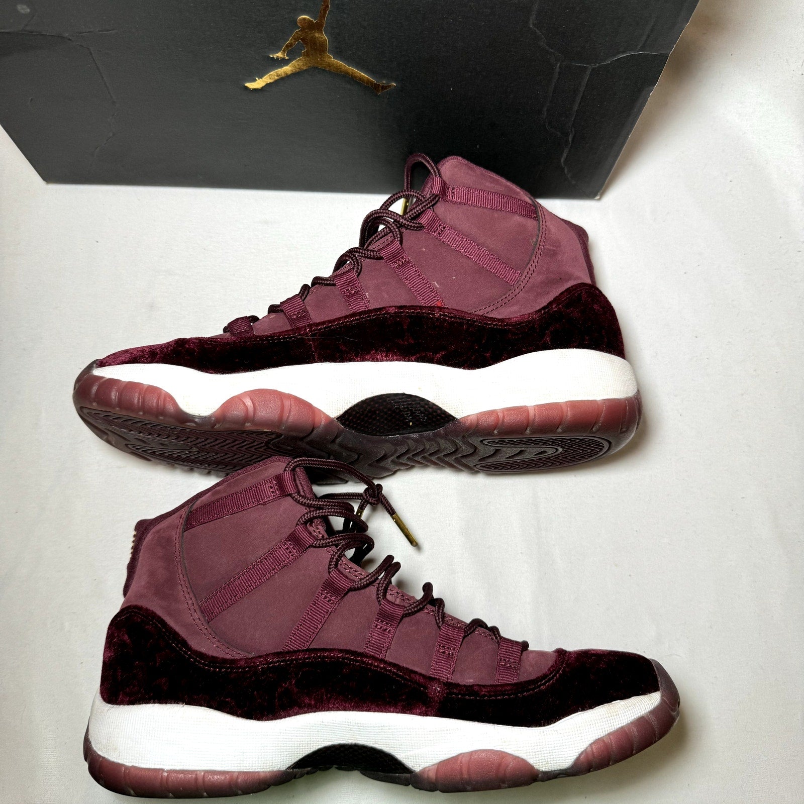 Air Jordan 11 Retro GG Heiress Velvet Kids Shoes - Size 7