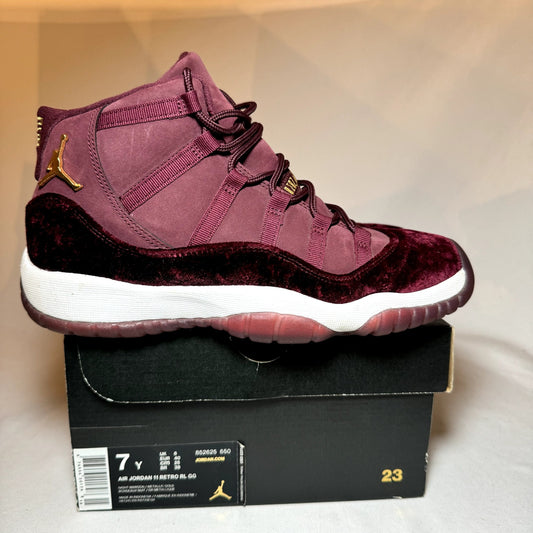 Air Jordan 11 Retro GG Heiress Velvet Kids Shoes - Size 7