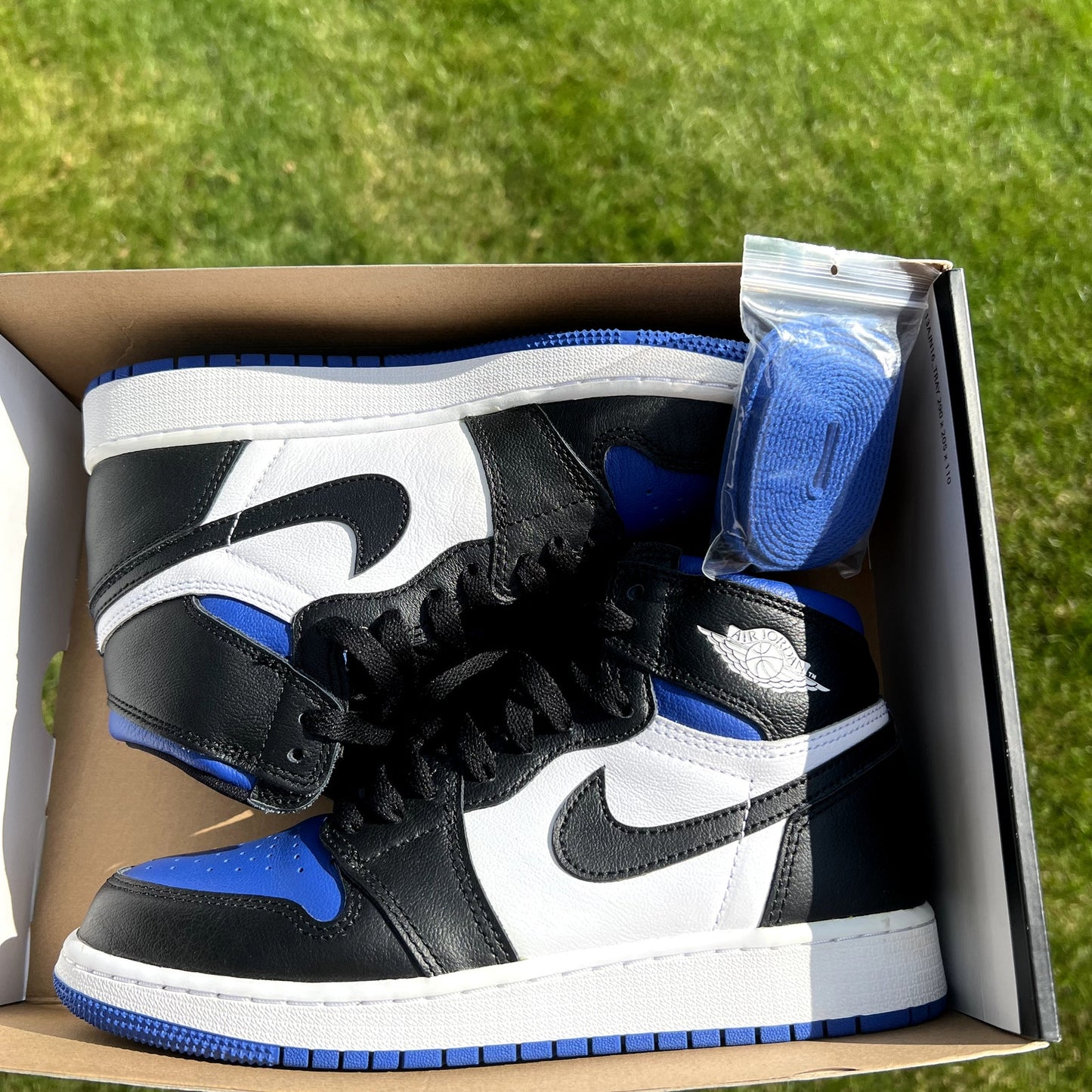 Air Jordan 1 Retro High OG GS Royal Toe Men's Shoes - Size 5.5