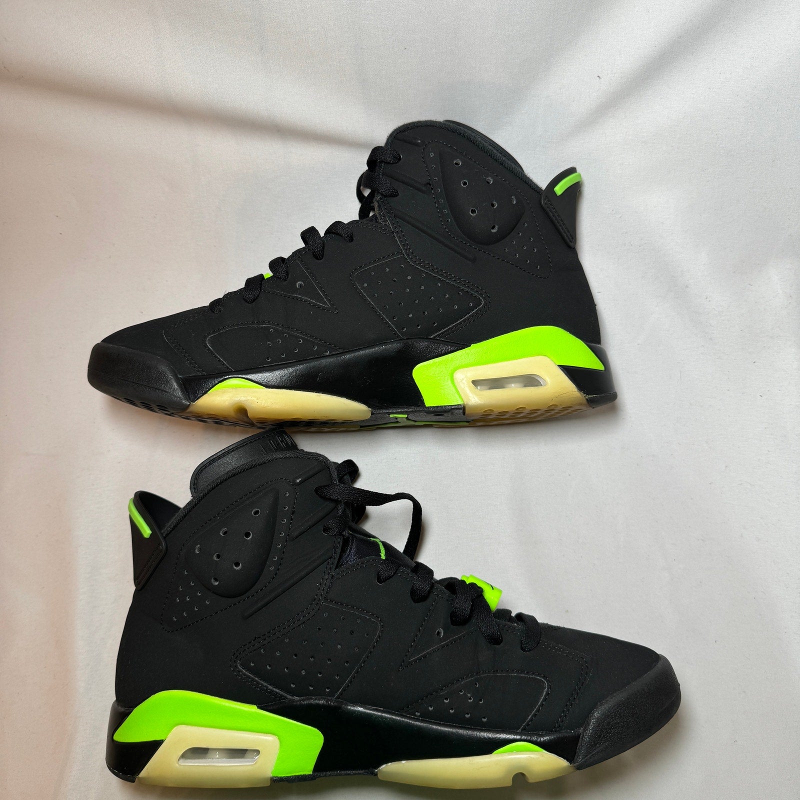 Air Jordan 6 Retro Electric Green Men's Shoes - Size 10.5