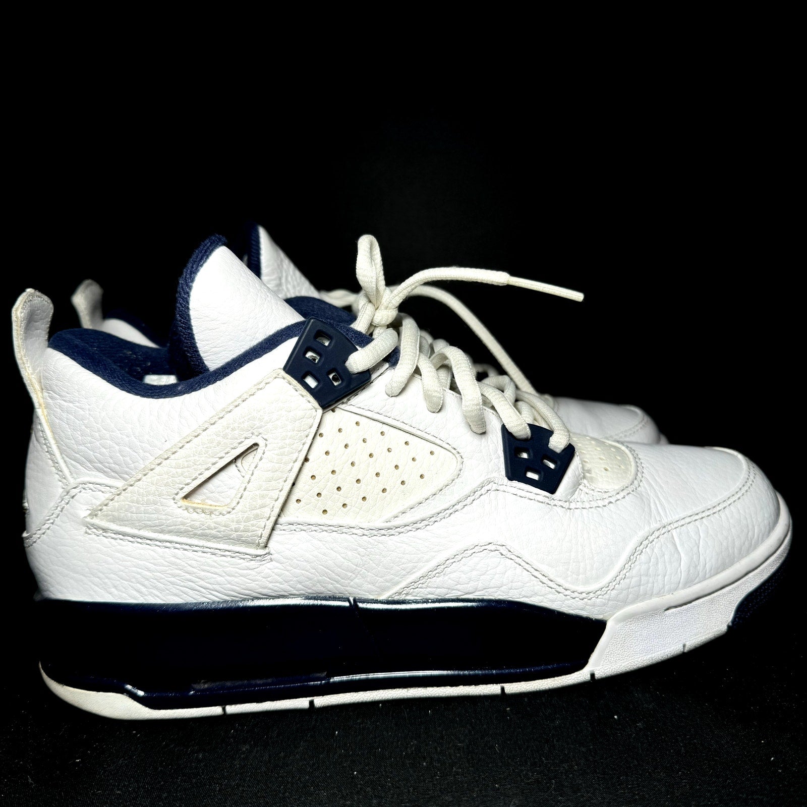 Air Jordan 4 Retro LS GS Columbia Kids Shoes - Size 6.5