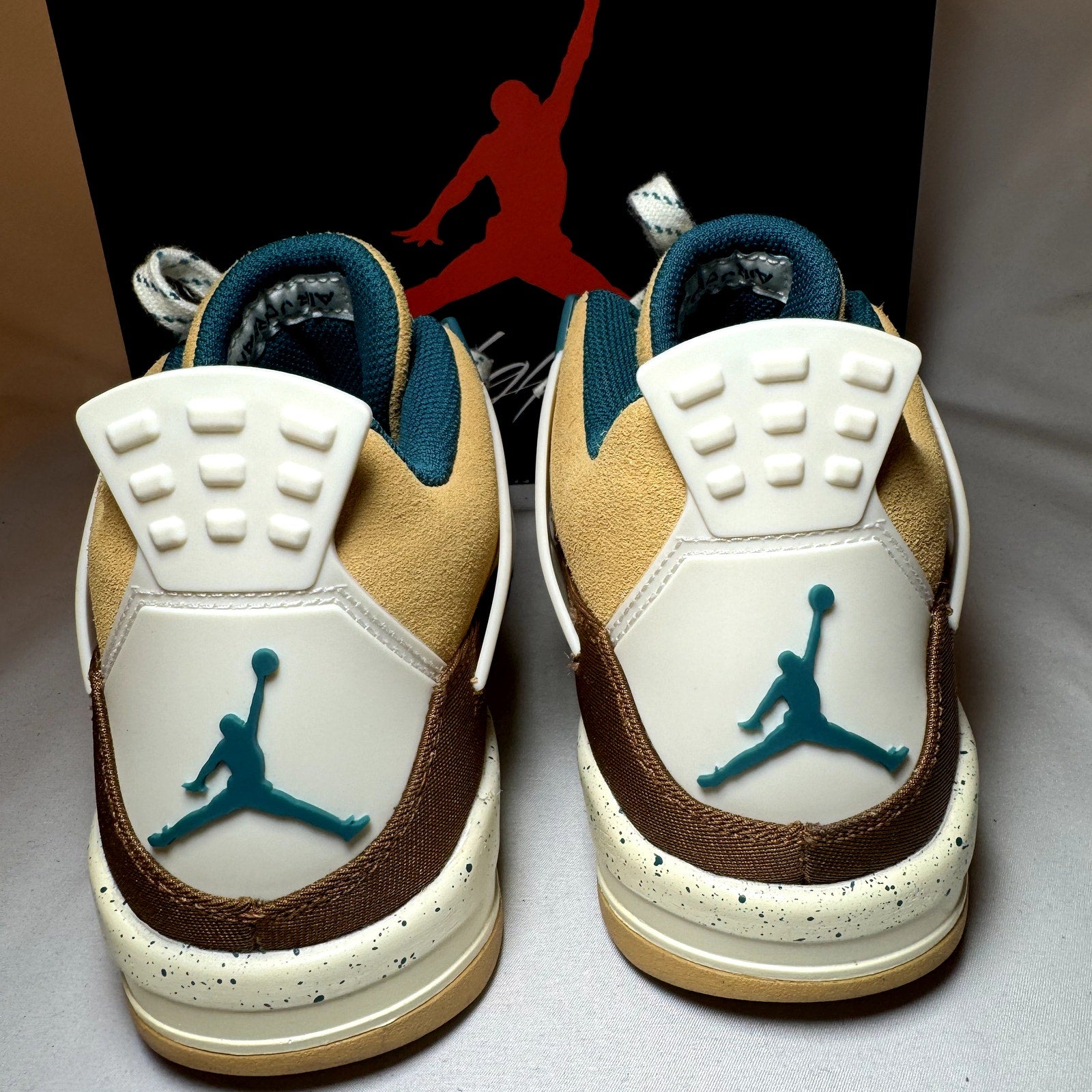 Air Jordan 4 Retro GS Cacao Wow Kids Shoes - Size 7