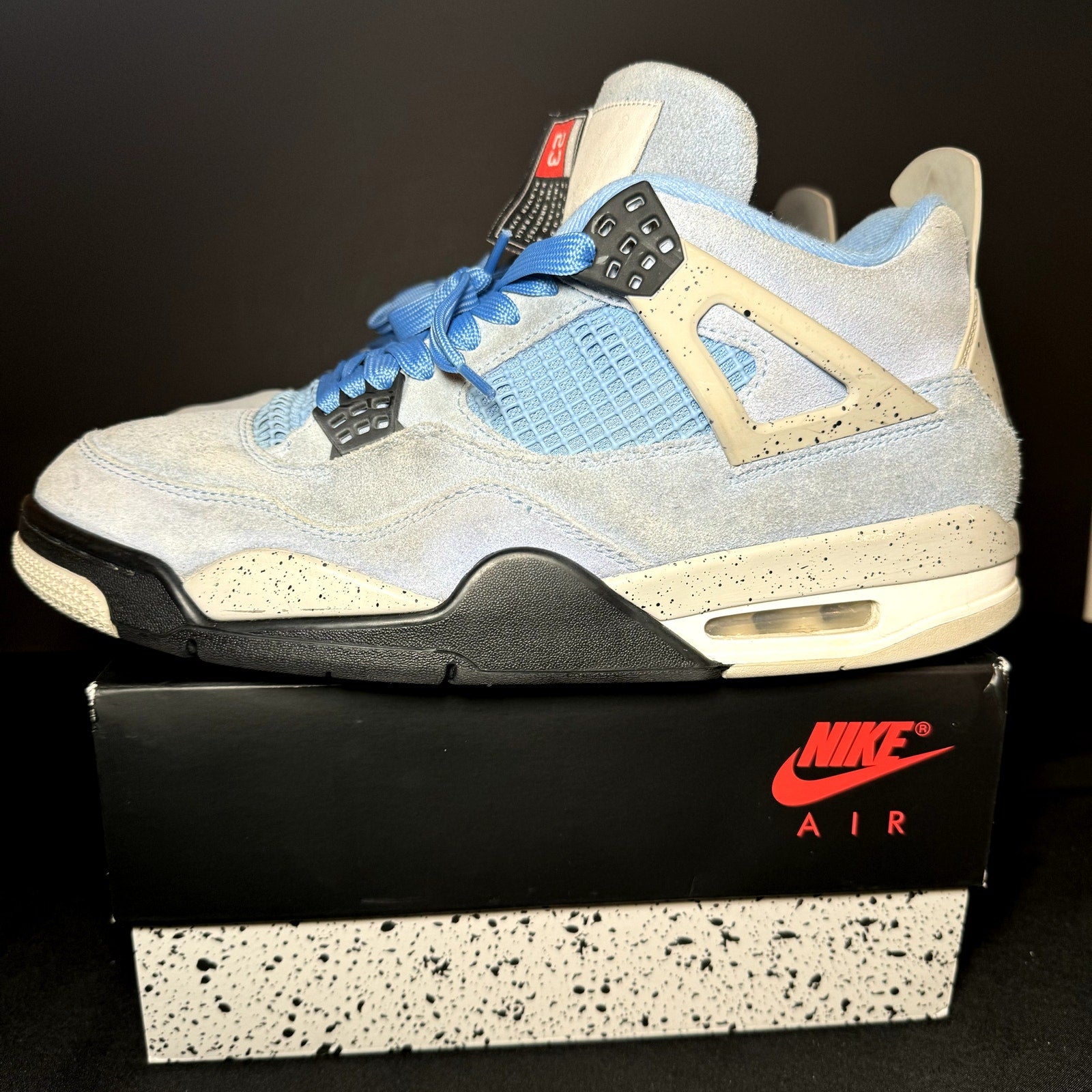 Air Jordan 4 Retro University Blue Men's Shoes - Size 11