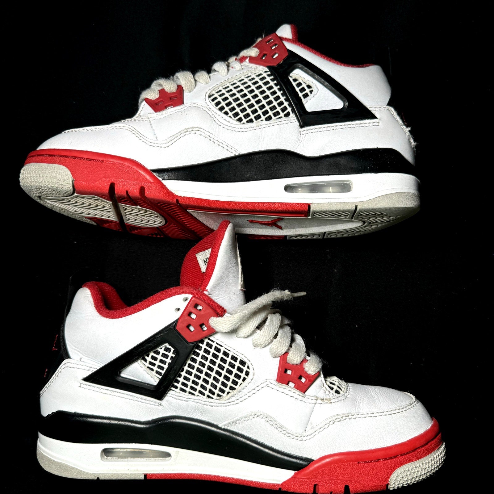 Air Jordan 4 Retro OG GS Fire Red 2020 Kids Shoes  - Size 5.5