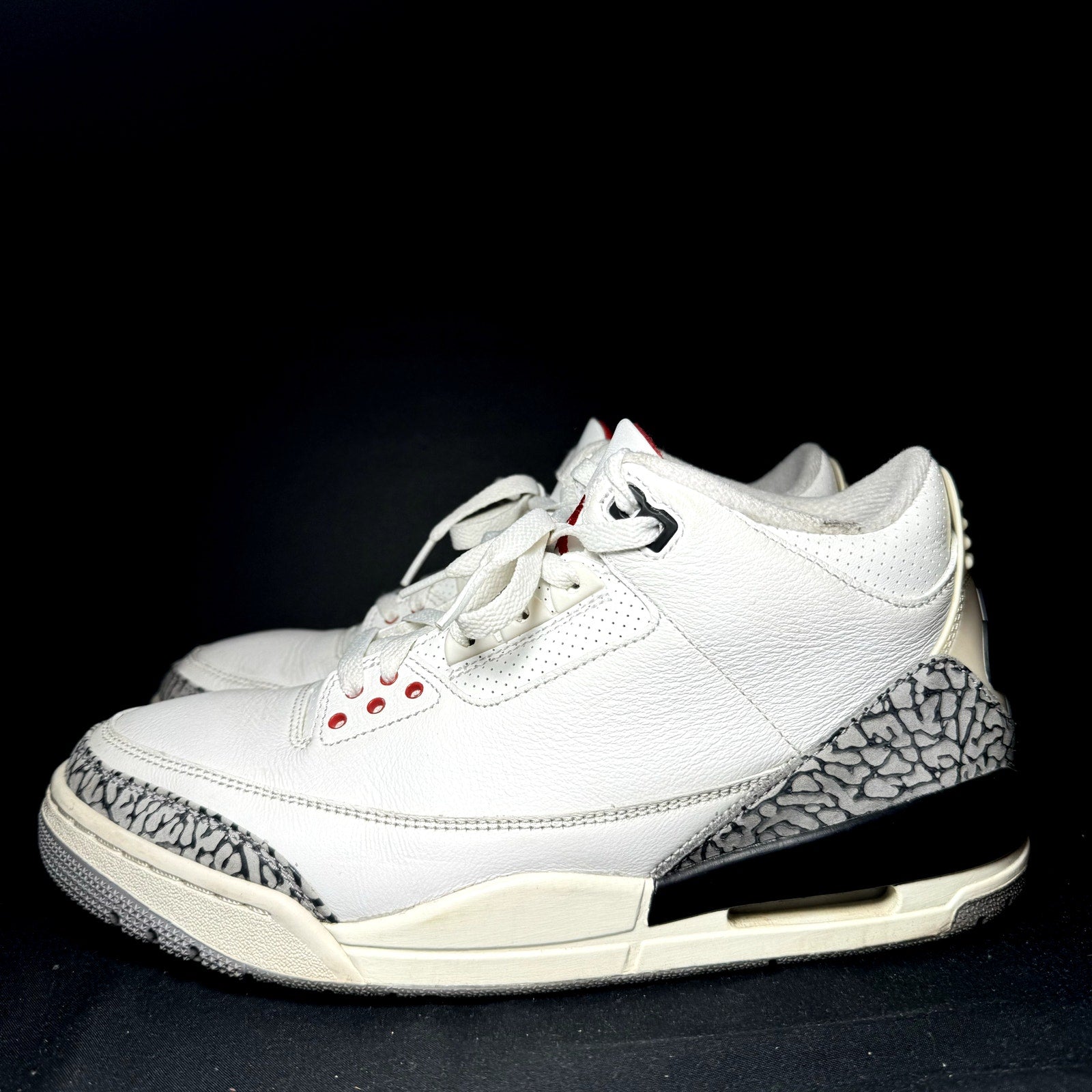 Air Jordan 3 Retro White Cement Reimagined Men's Shoes - Size 9.5