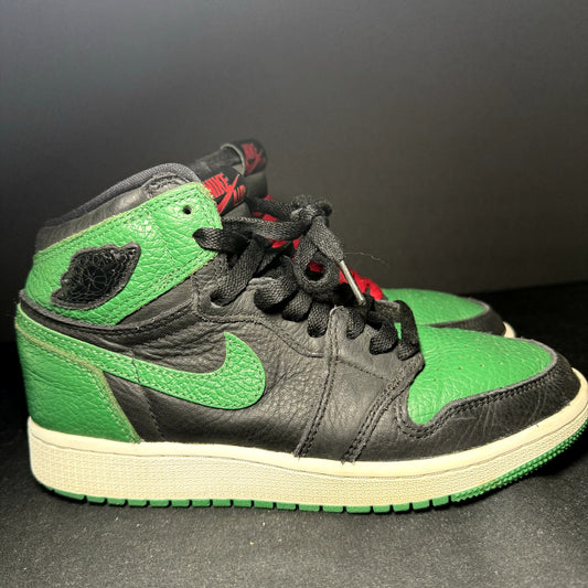 Air Jordan 1 Retro High OG GS Pine Green 2.0 Kids Shoes - Size 5