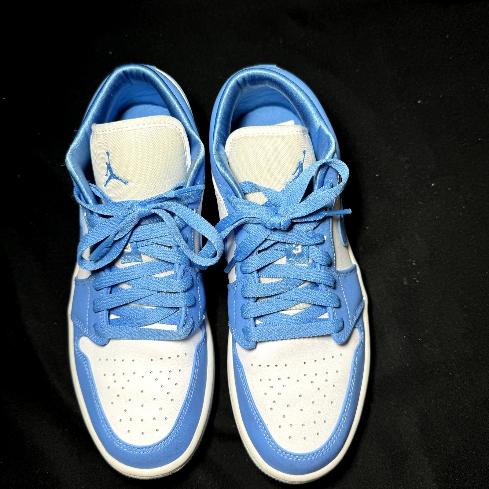 Air Jordan 1 Low UNC Women's Shoes - Size 9