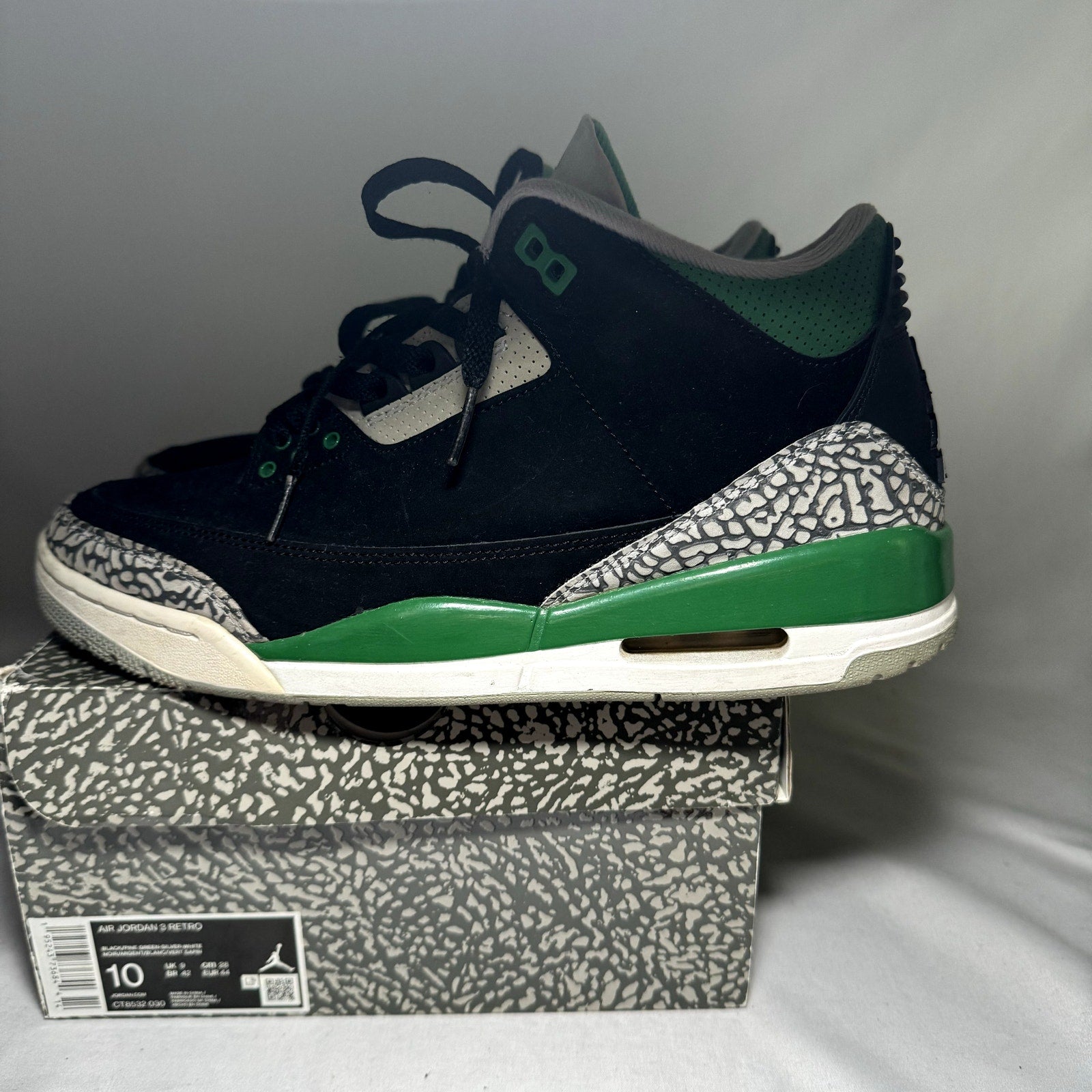 Air Jordan 3 Retro Pine Green Men's Shoes - Size 10