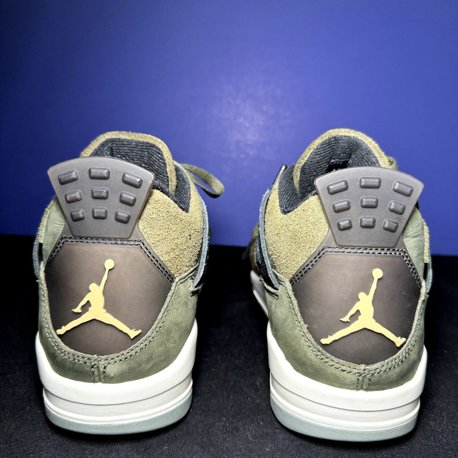 Air Jordan 4 Retro SE Craft Olive Men's Shoes - Size 9.5