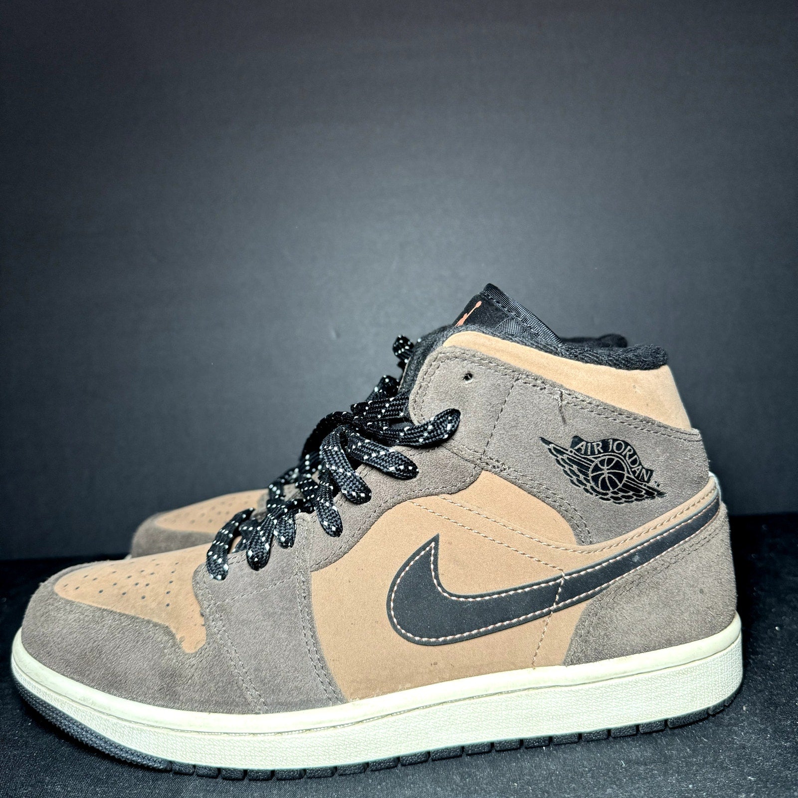 Air Jordan 1 Mid SE Dark Chocolate Men's Shoes - Size 8