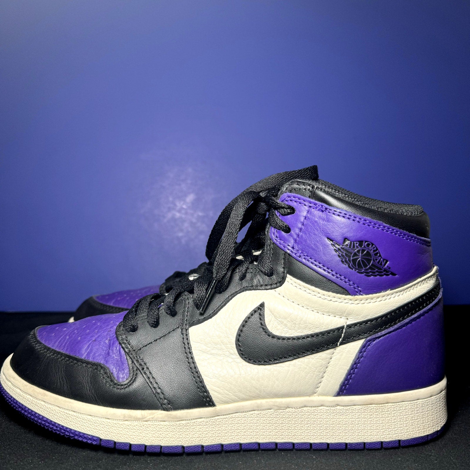 Air Jordan 1 Retro High OG GS Court Purple Kids Shoes - Size 6.5