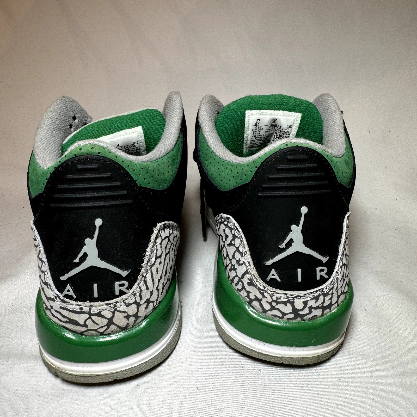 Air Jordan 3 Retro GS Pine Green Kids Shoes - Size 6