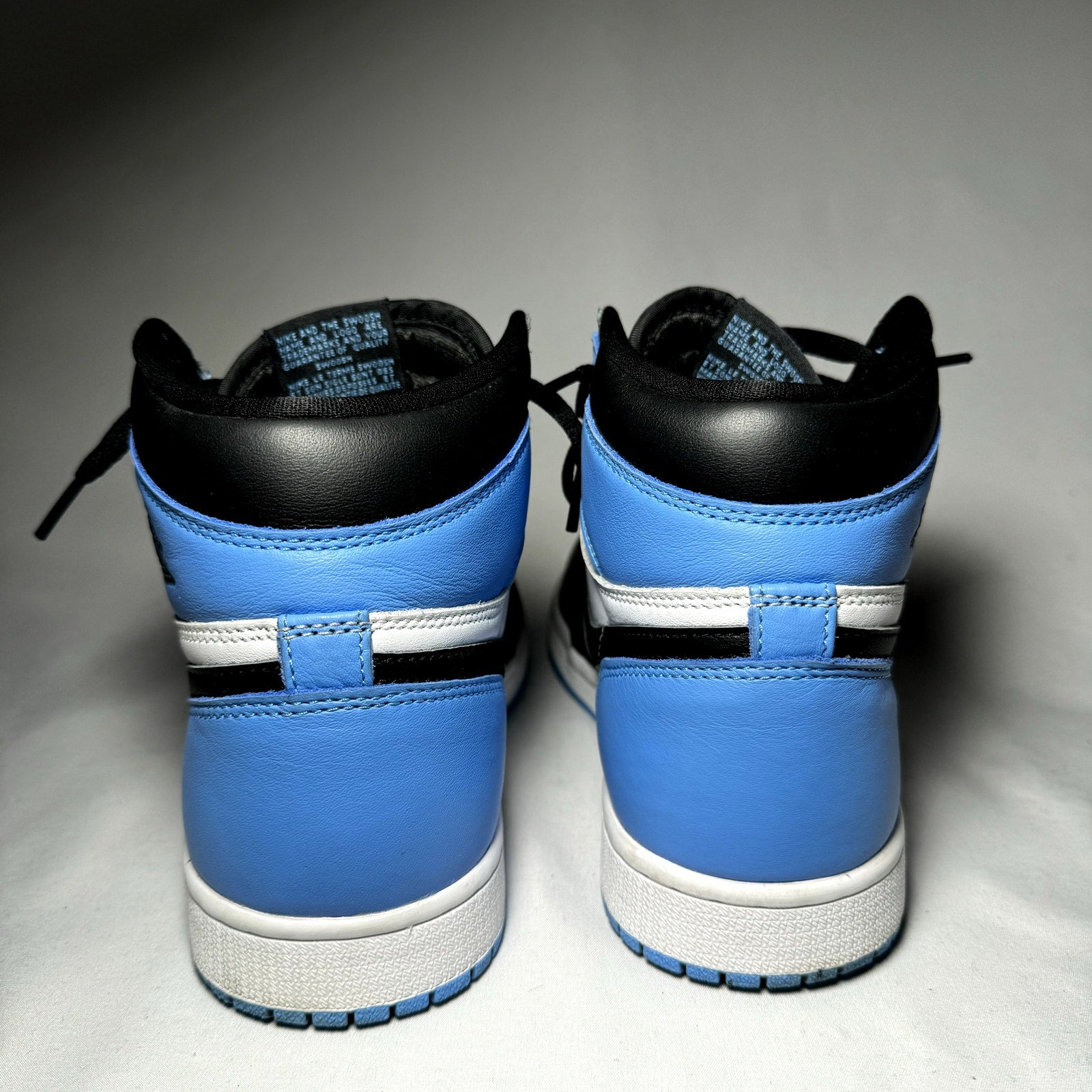 Air Jordan 1 Retro High OG UNC Toe Men's Shoes - Size 8