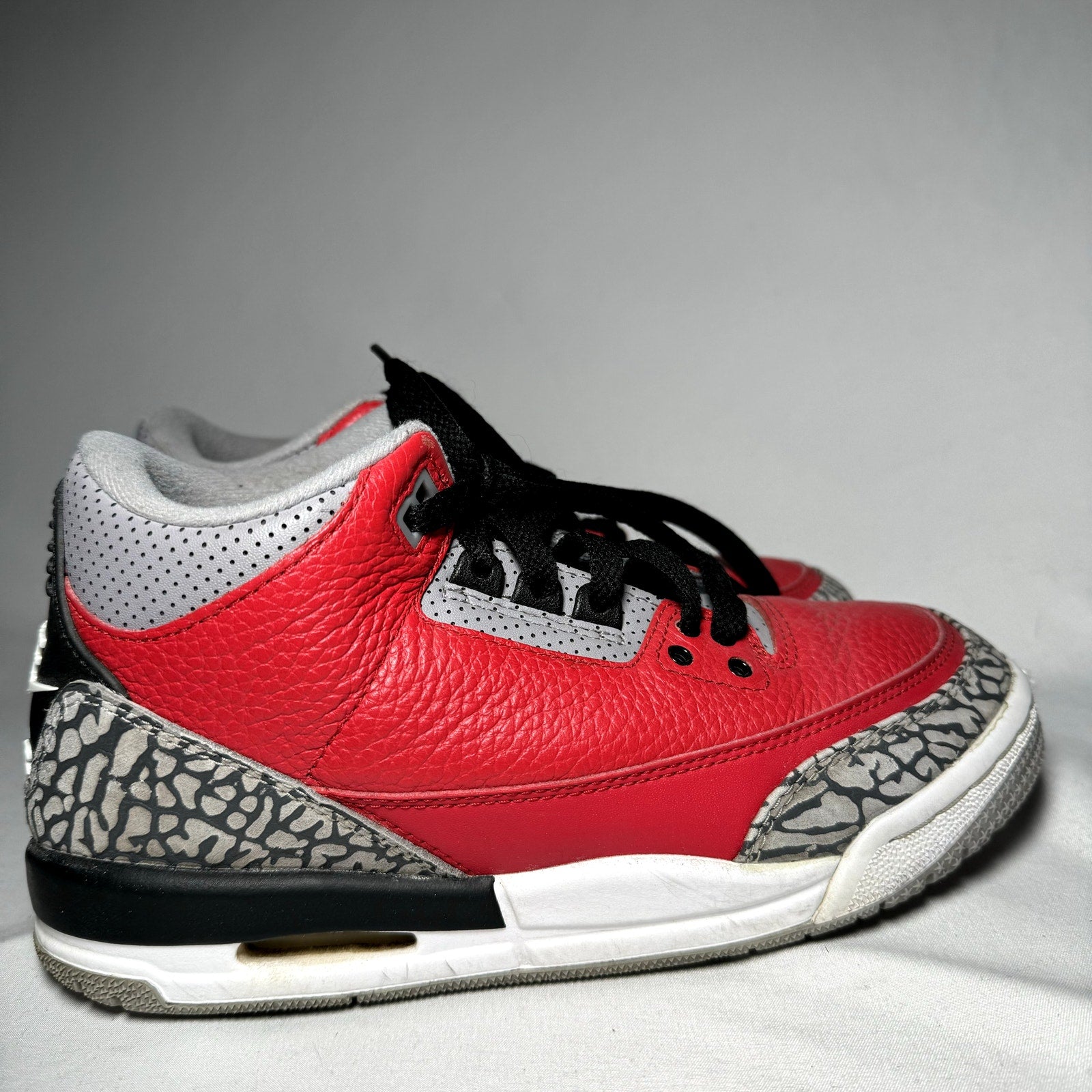 Air Jordan 3 Retro SE GS Unite Kids Shoes - Size 4.5