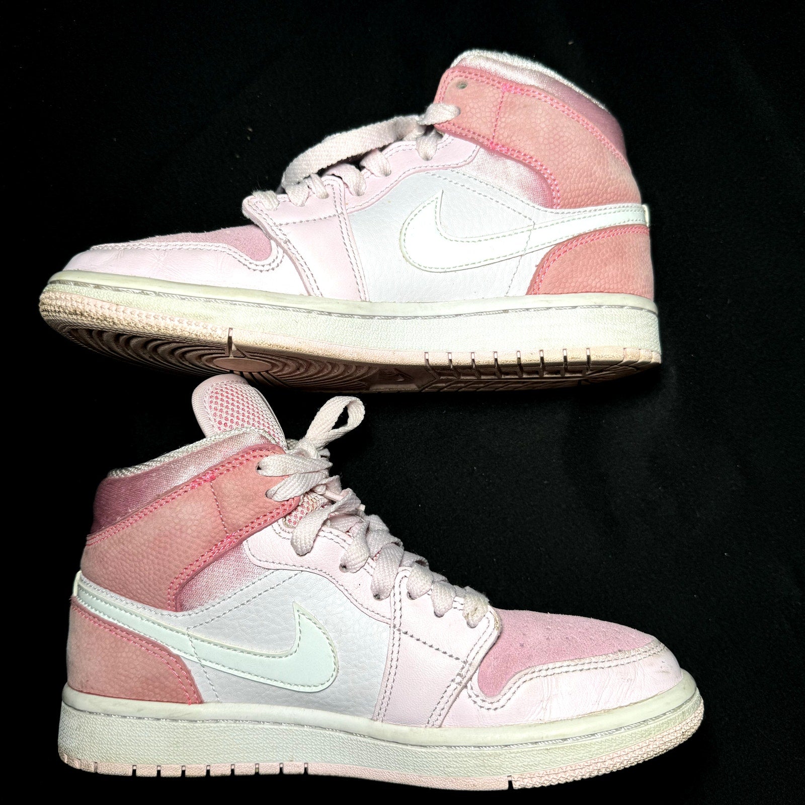 Air Jordan 1 Mid Digital Pink Women's Shoes - Size 6