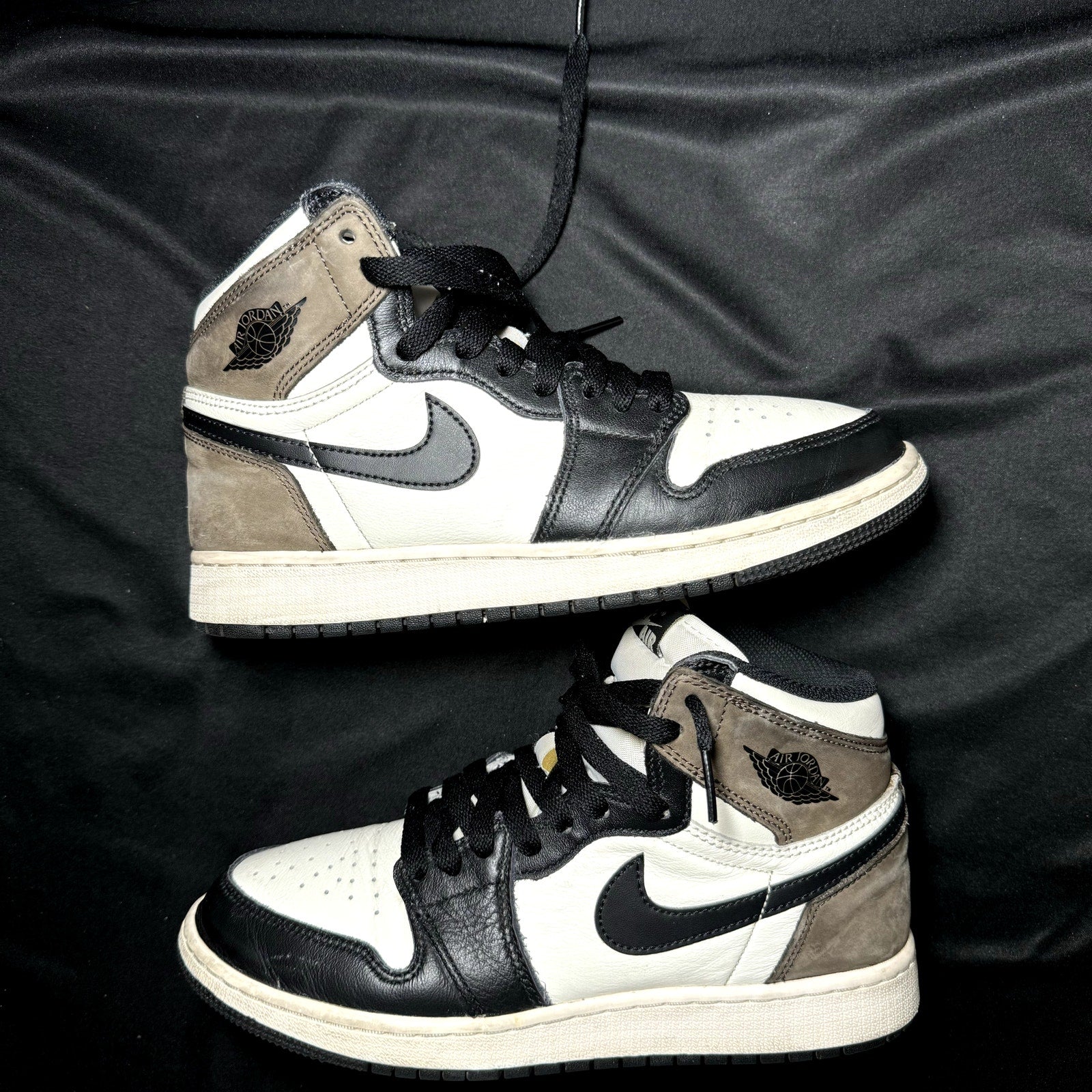 Air Jordan 1 Retro High OG GS Dark Mocha Kids Shoes - Size 6