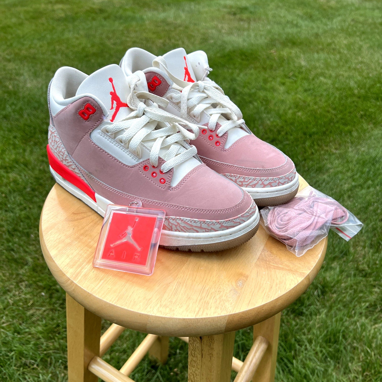 Wmns Air Jordan 3 Retro Rust Pink Women's Shoes - Size 8.5