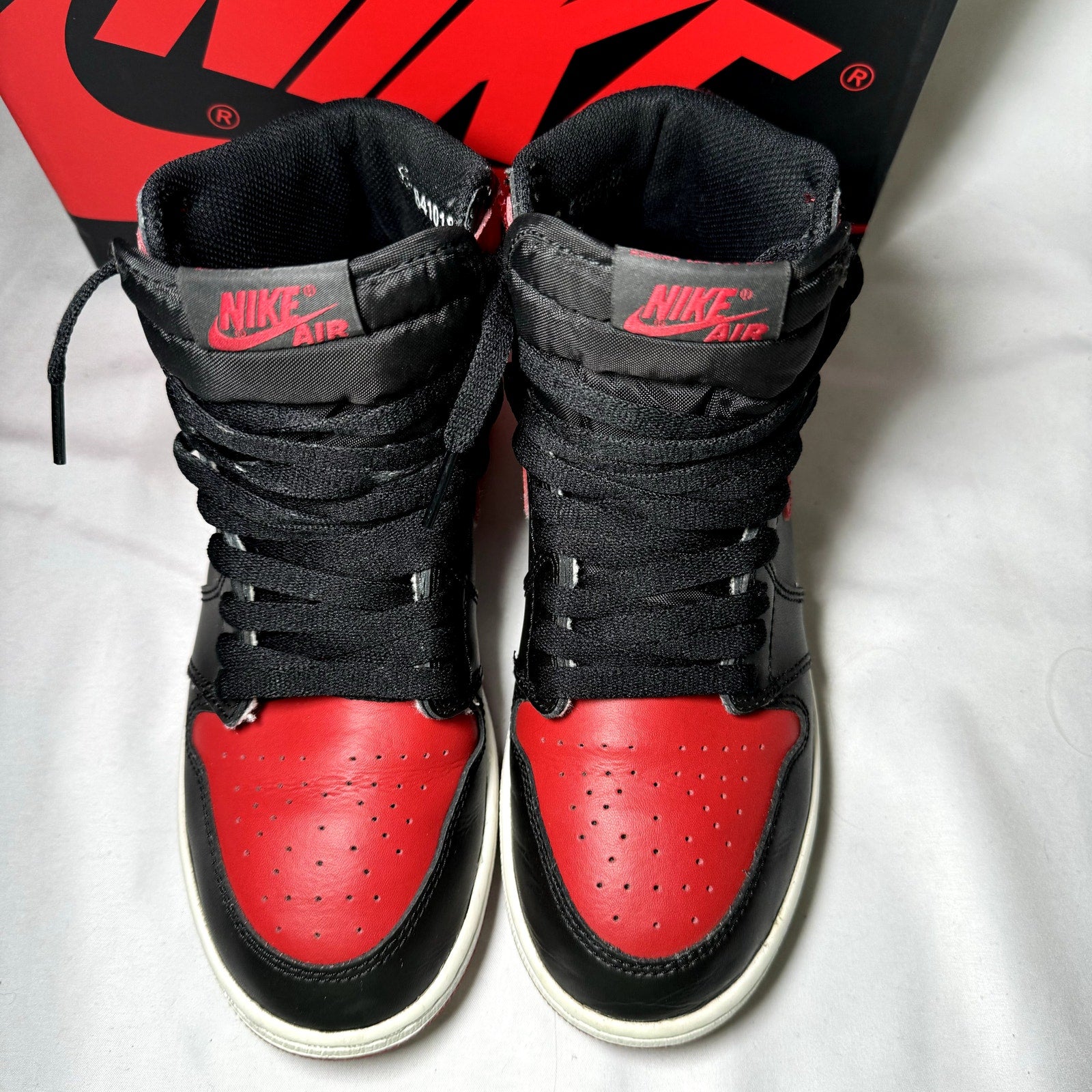 Air Jordan 1 Retro High OG GS Banned 2016 Kids Shoes - Size 6.5