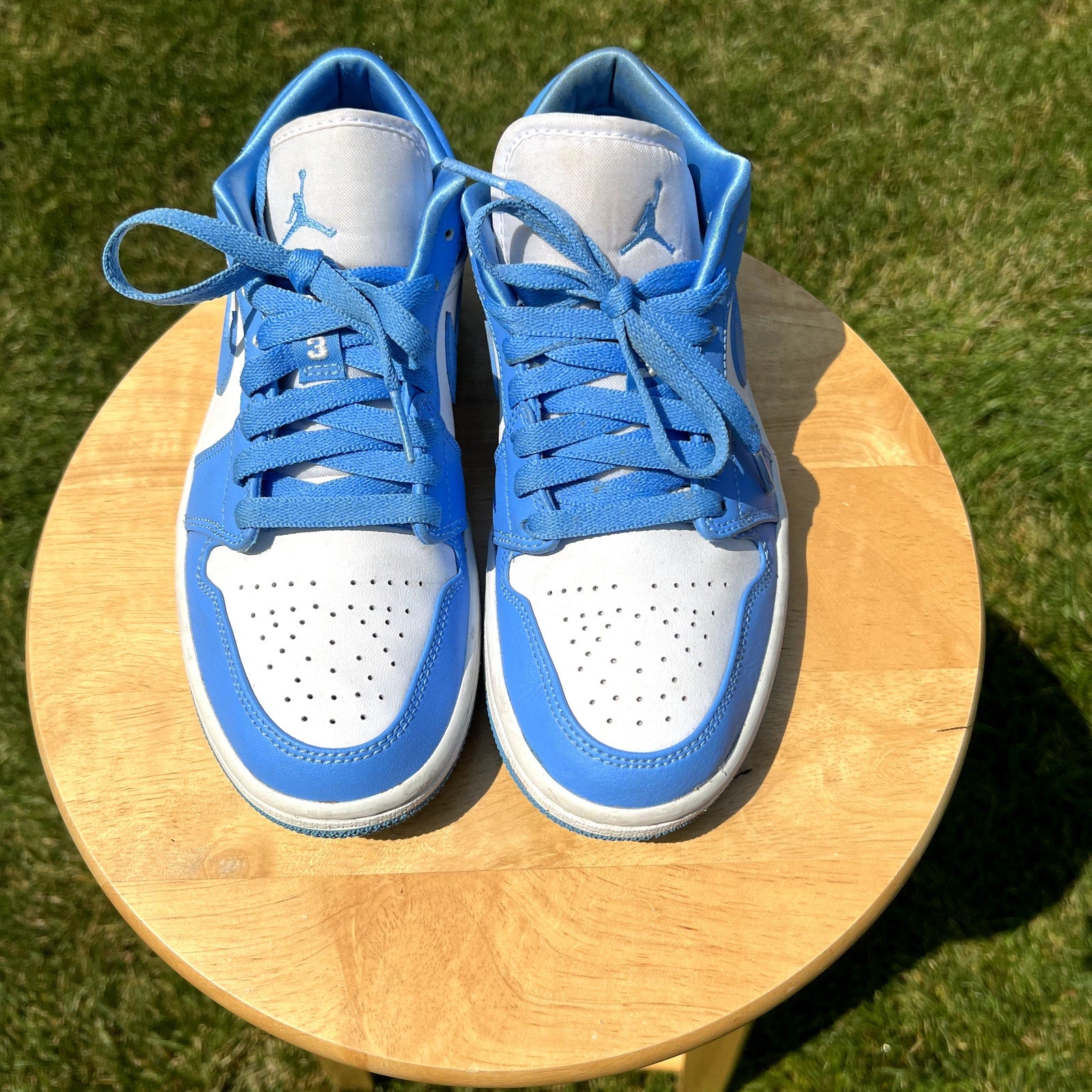 Air Jordan 1 Low UNC Women's Shoes - Size 7