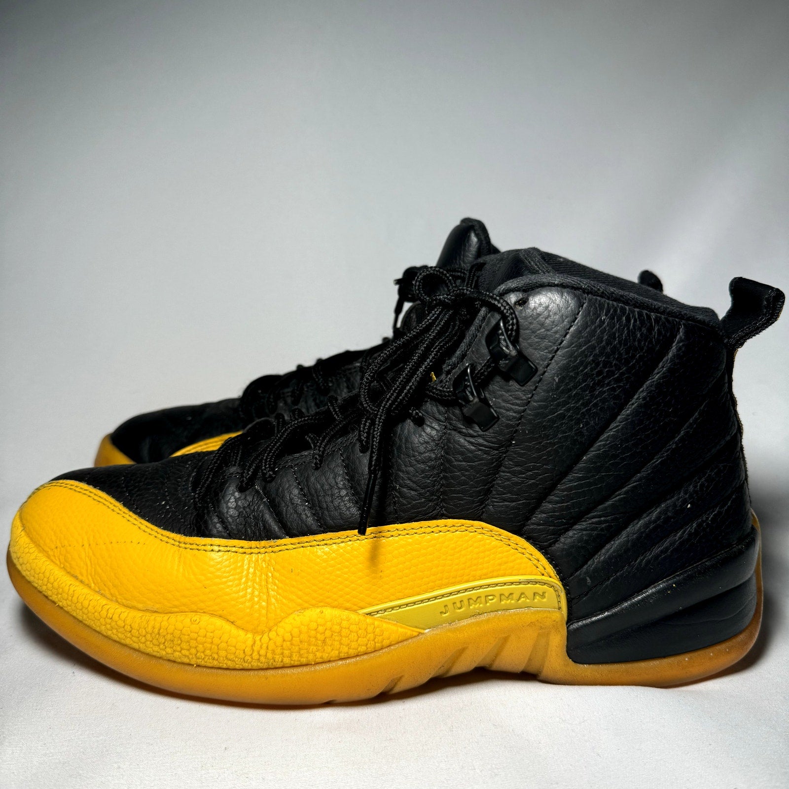 Air Jordan 12 Retro University Gold Men's Shoes - Size 10