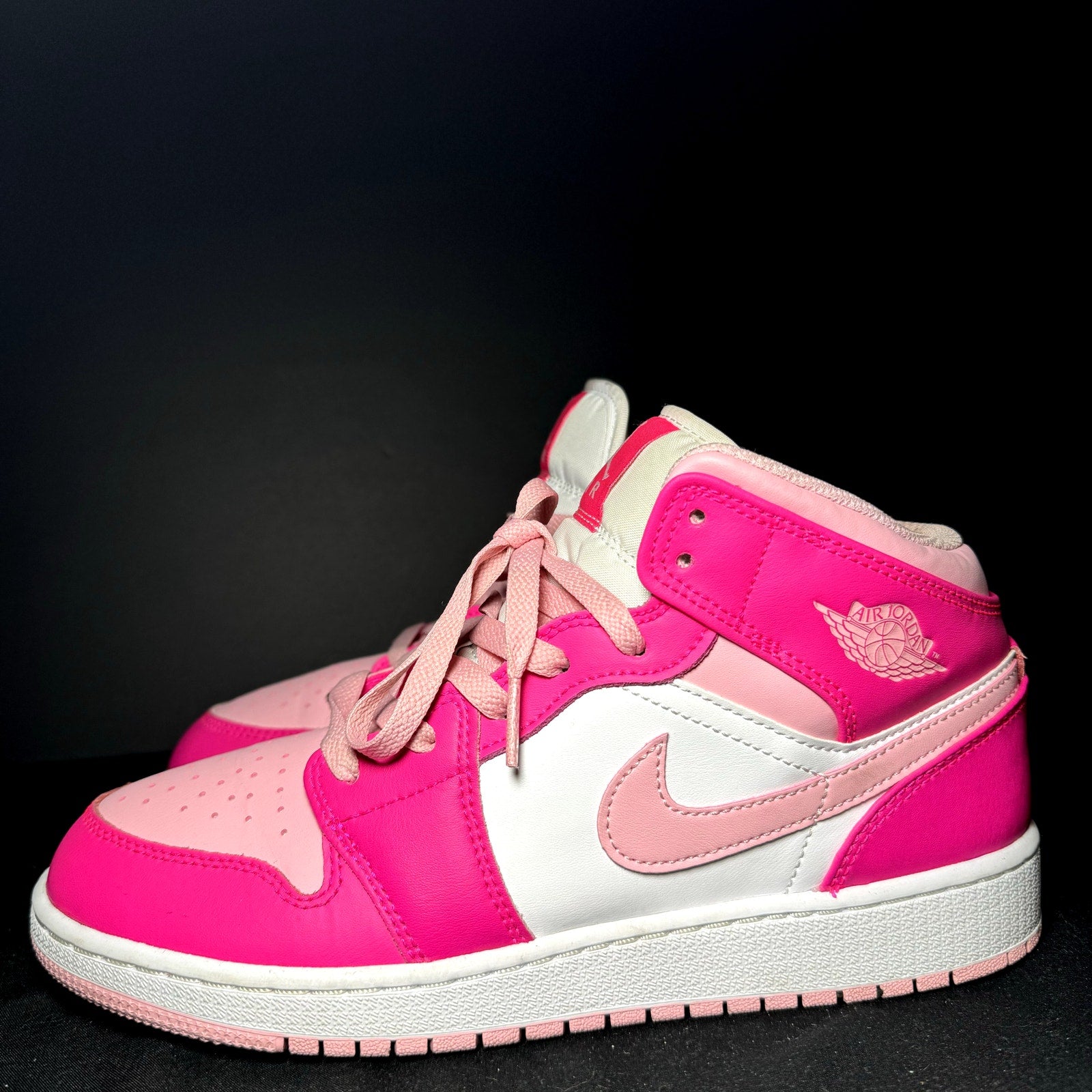 Air Jordan 1 Mid GS Fierce Pink Men's Shoes - Size 7