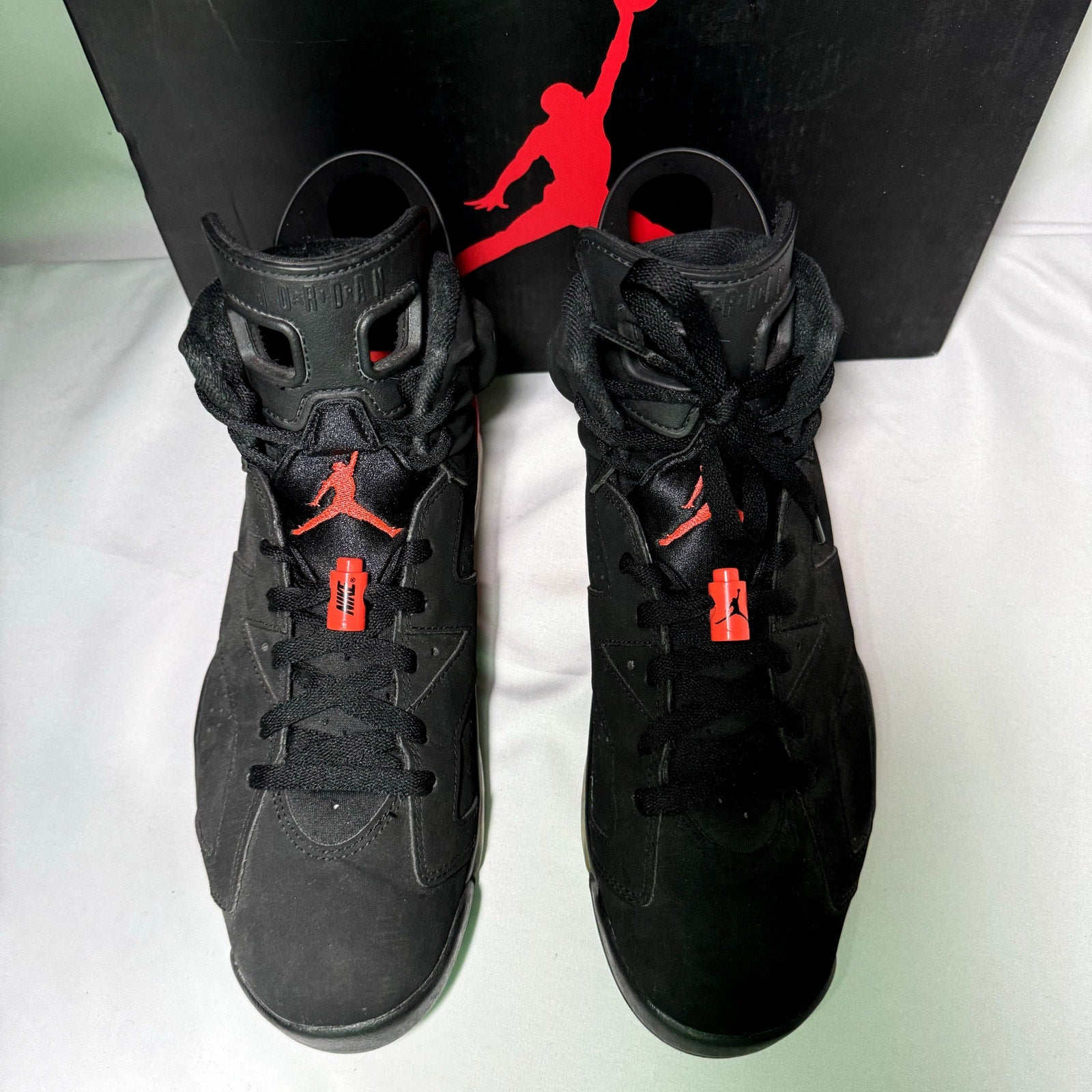 Air Jordan 6 Retro Infrared 2019 Men's Shoes - Size 10