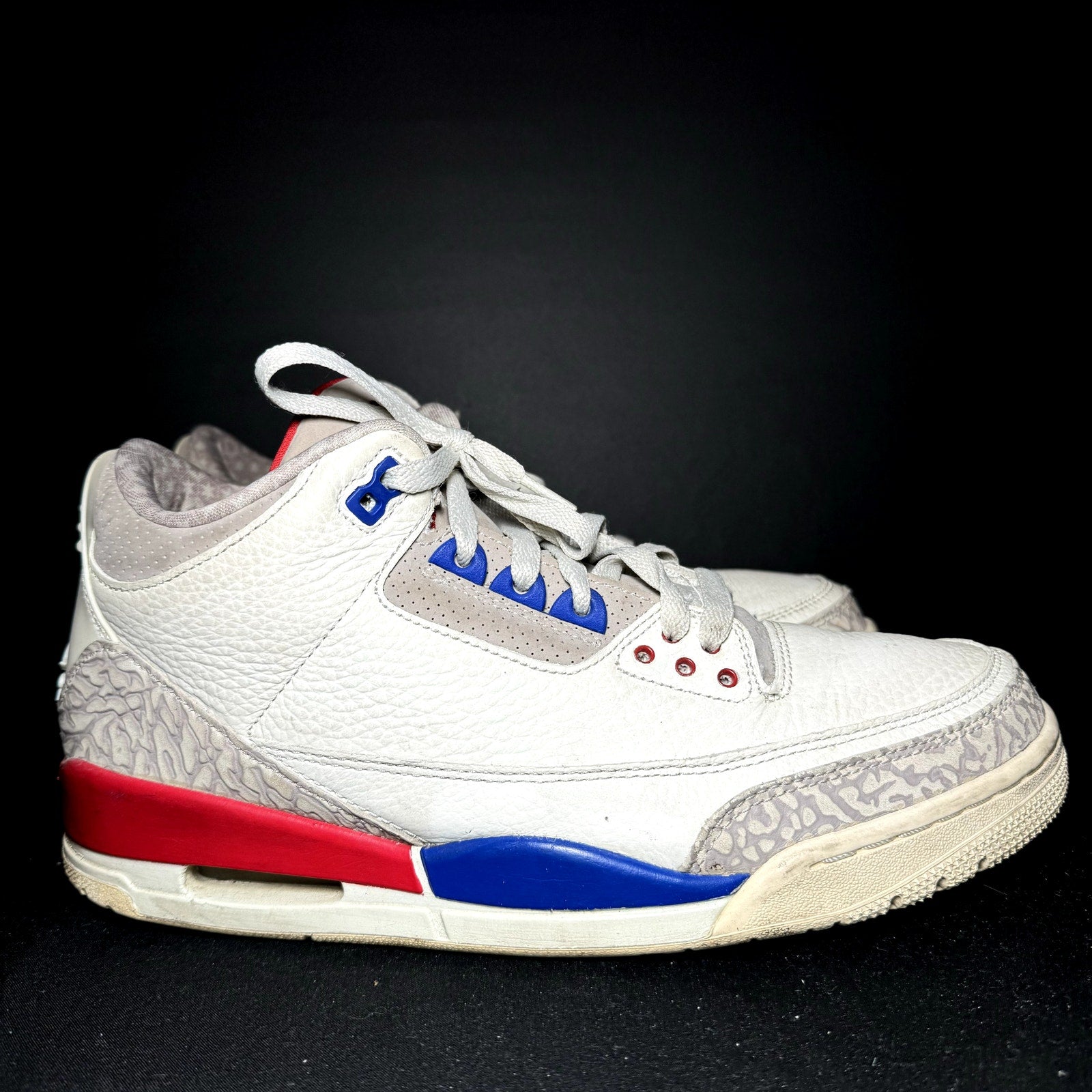 Air Jordan 3 Retro International Flight Men's Shoes - Size 10