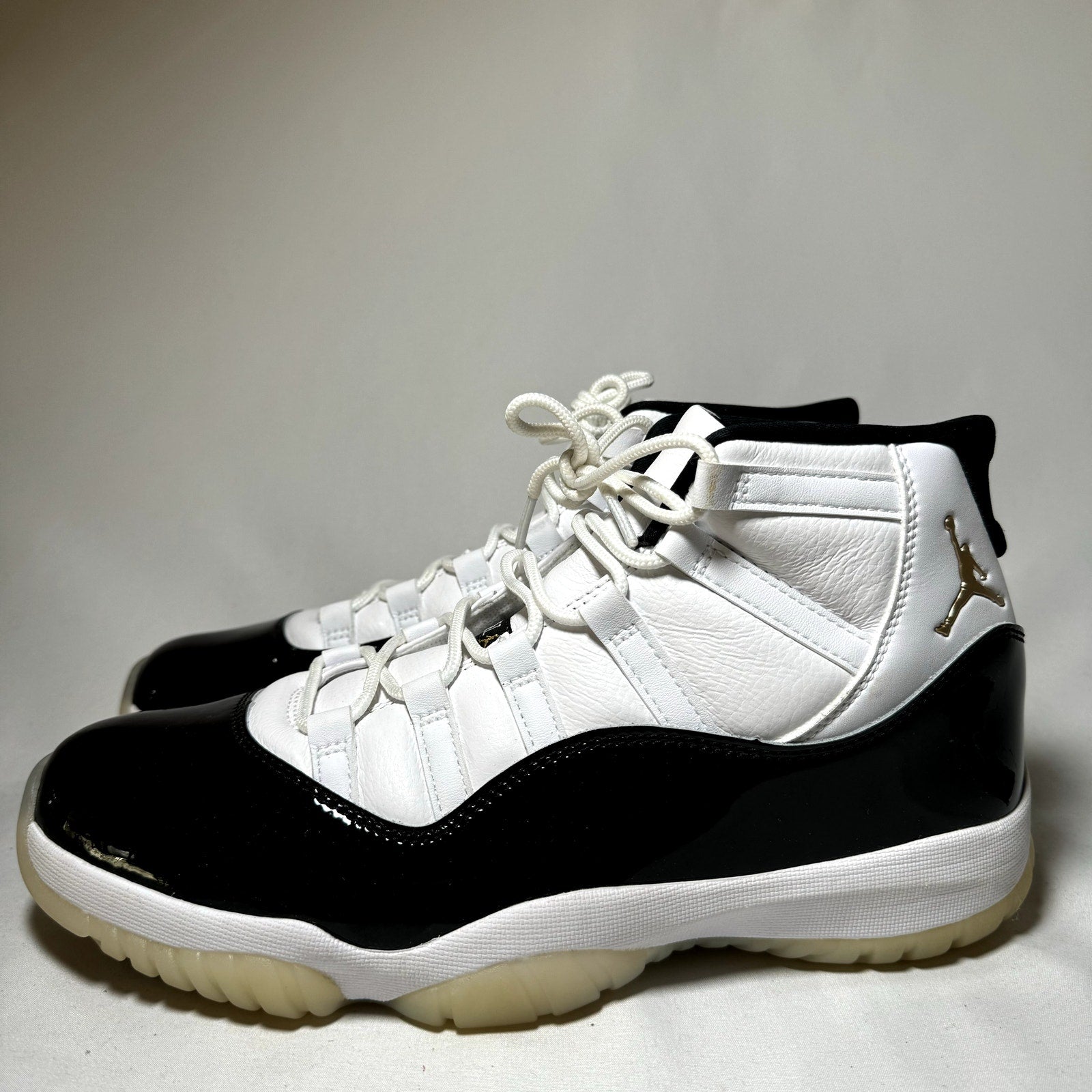 Air Jordan 11 Retro Gratitude / Defining Moments Men's Shoes - Size 11