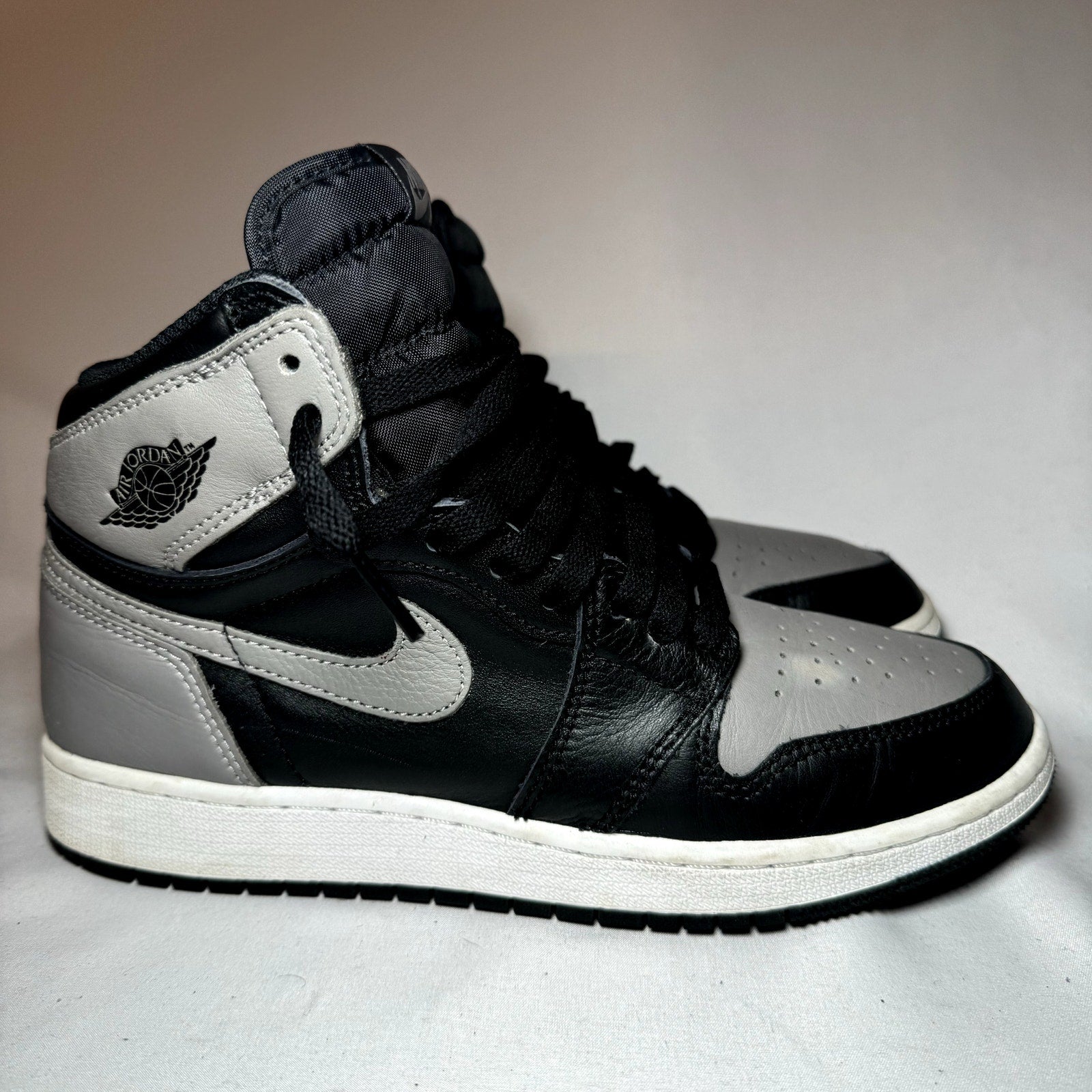 Air Jordan 1 Retro High OG GS Shadow 2018 Kids Shoes - Size 6.5